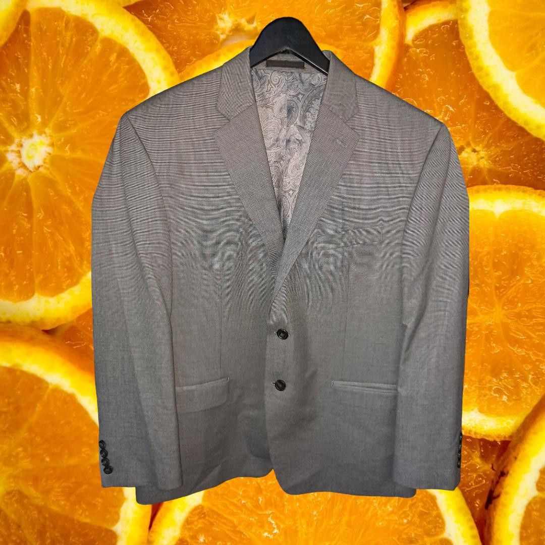 Chaps Chaps Gray 2 Button Blazer with Paisley Inside Size 44S Size 44R - 1 Thumbnail