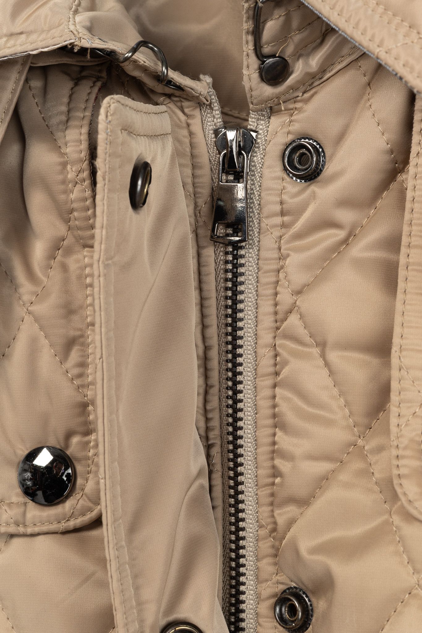 Burberry Burberry Tan Quilted-Taffeta Belted Hooded Jacket Size M / US 6-8 / IT 42-44 - 10 Thumbnail