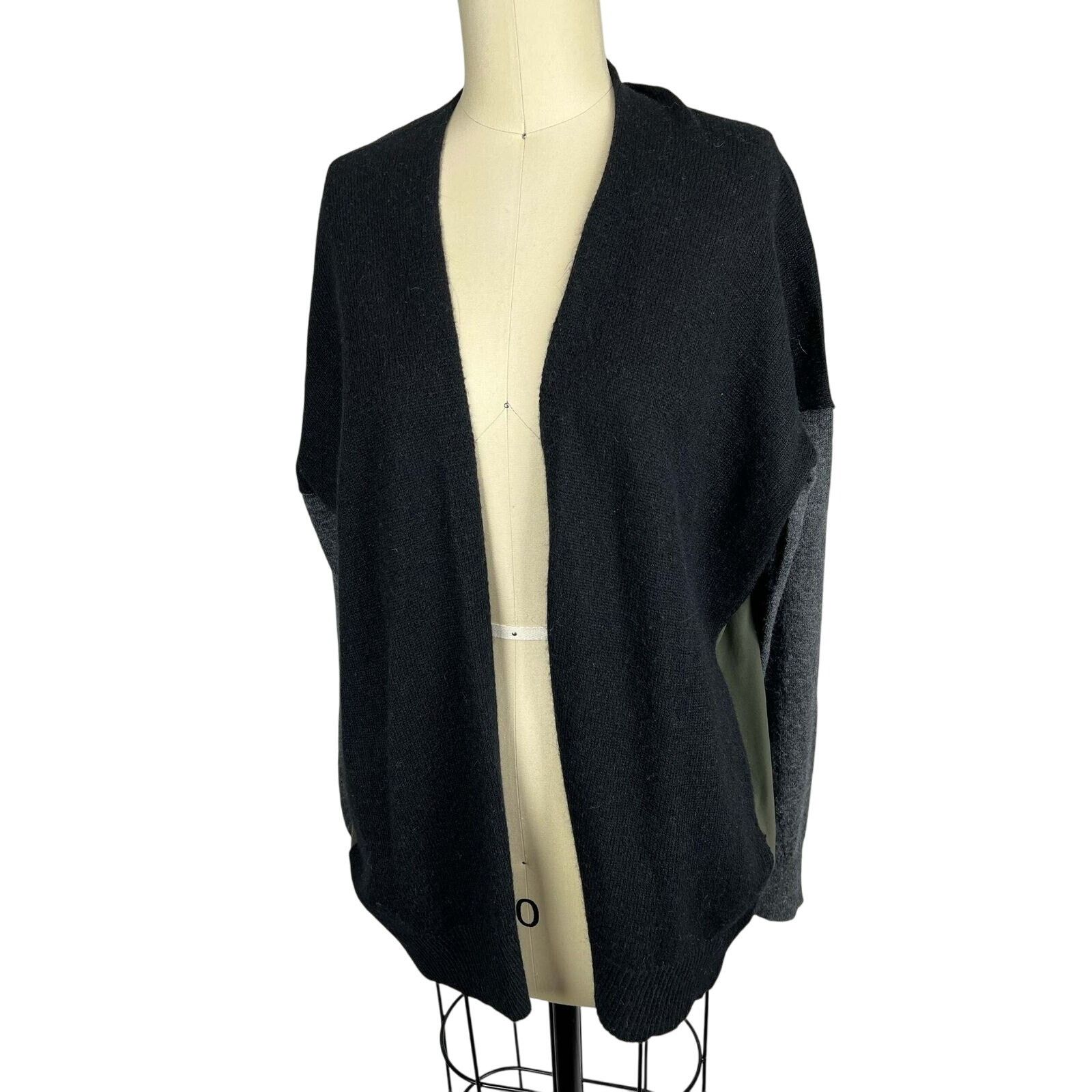 Vince Vince Cardigan Sweater sz XS Size XS / US 0-2 / IT 36-38 - 1 Thumbnail