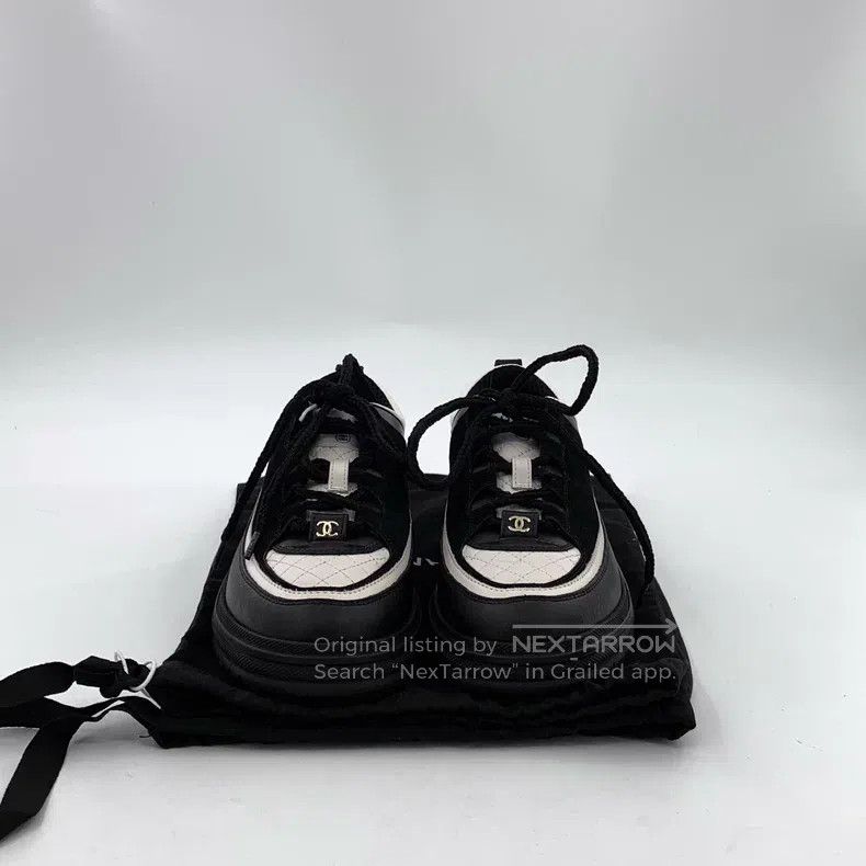 Chanel Chanel 25B Black Cowhide Lace-up Casual Flat Panda Sneaker Size US 5.5 / IT 35.5 - 8 Thumbnail