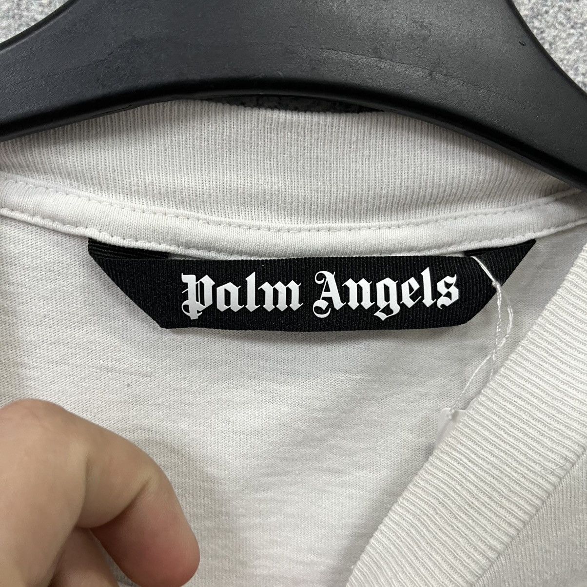 Palm Angels Palm Angels T-Shirt Big Logo Spray Size US S / EU 44-46 / 1 - 10 Thumbnail
