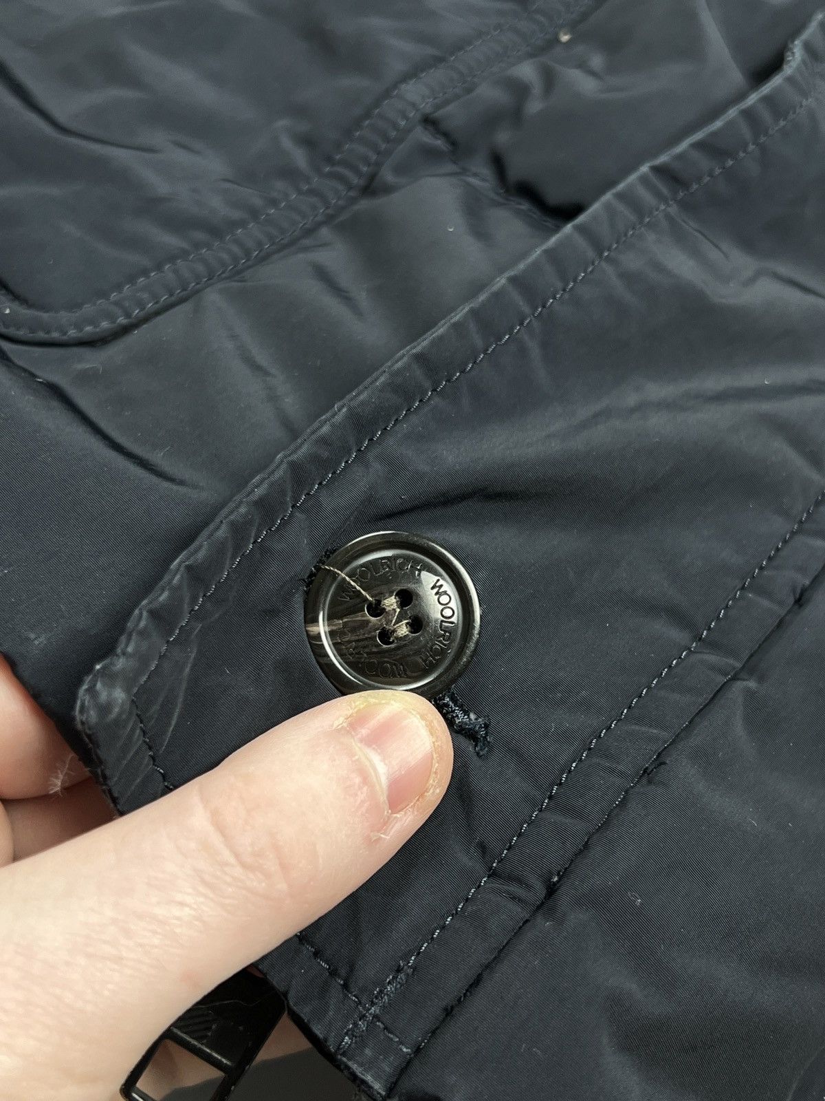 Woolrich Woolen Mills Woolrich Nylon Down Coat (Y0628) Size US XXL / EU 58 / 5 - 5 Thumbnail
