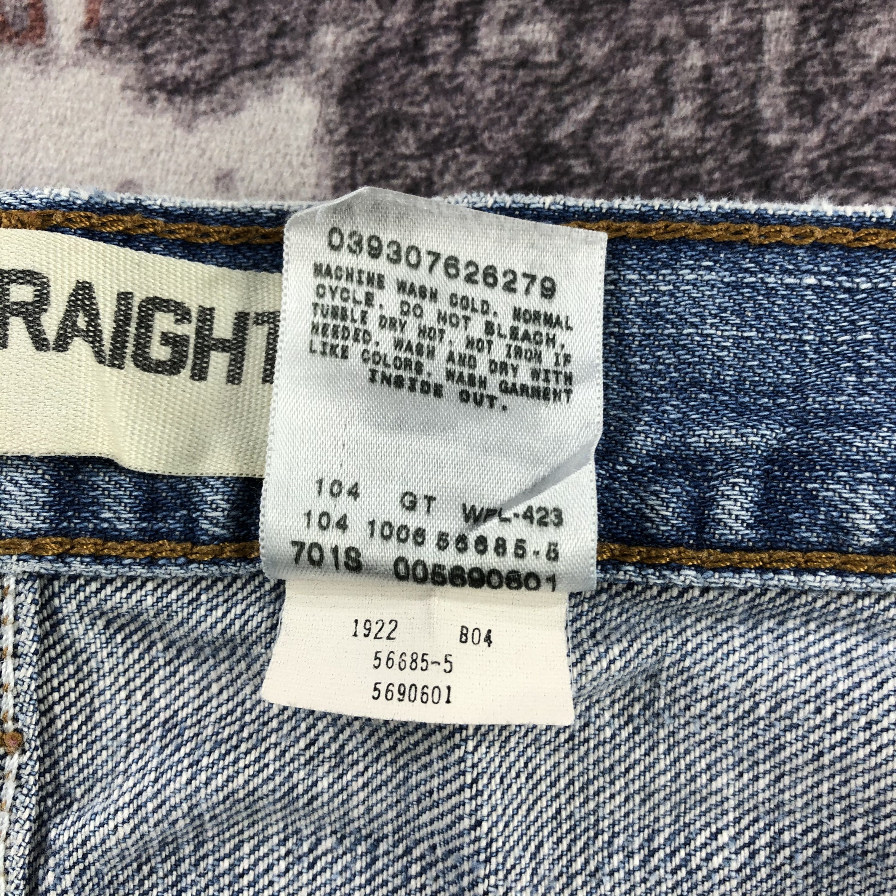 Levi's × Vintage Vintage Blue Wash Levis 569 Jeans-JM3022 Size US 37 - 14 Thumbnail