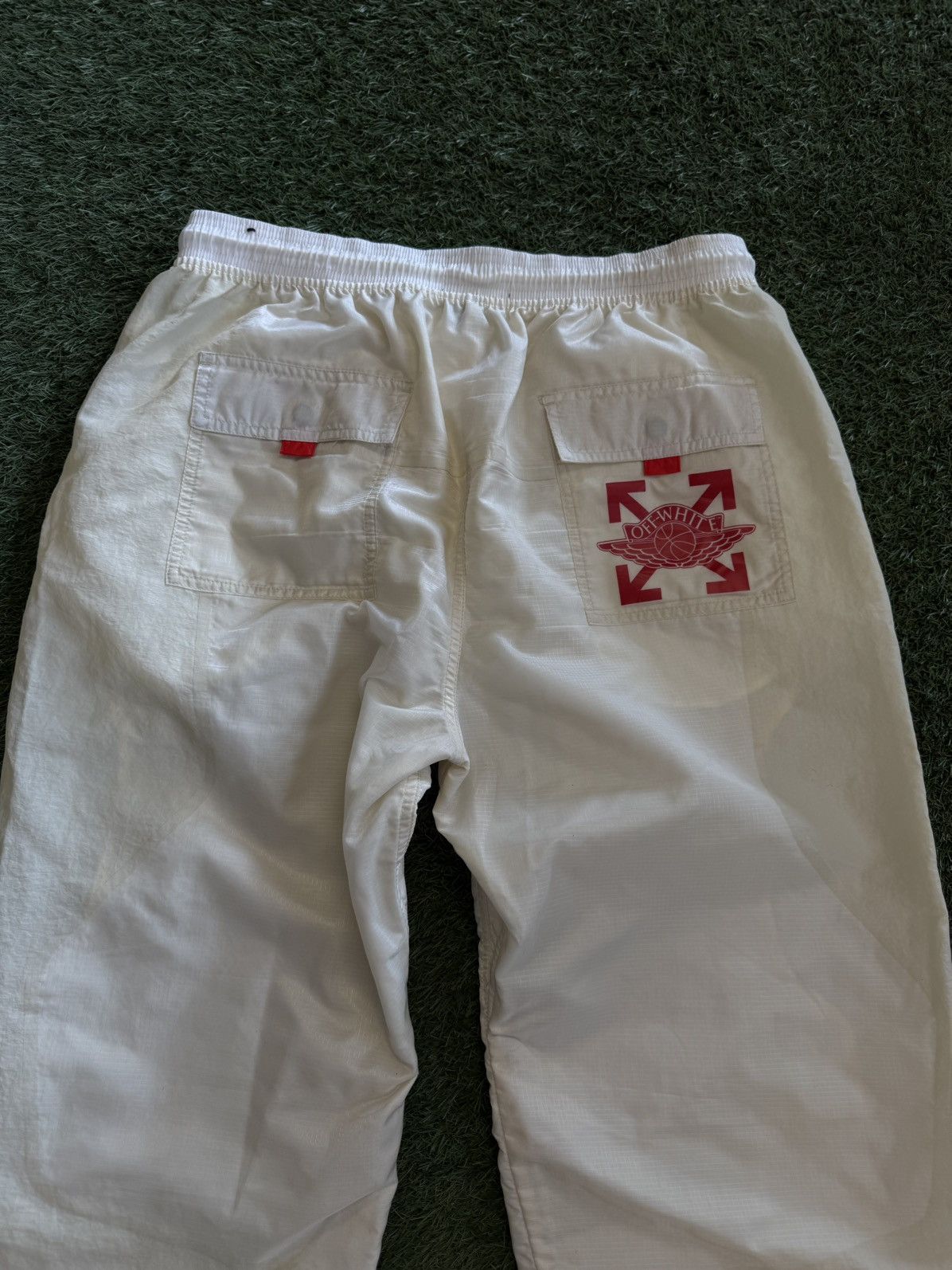Jordan Brand × Off-White Off White Jordan Cream Sail Sweatpants Size Large Size US 33 - 11 Thumbnail