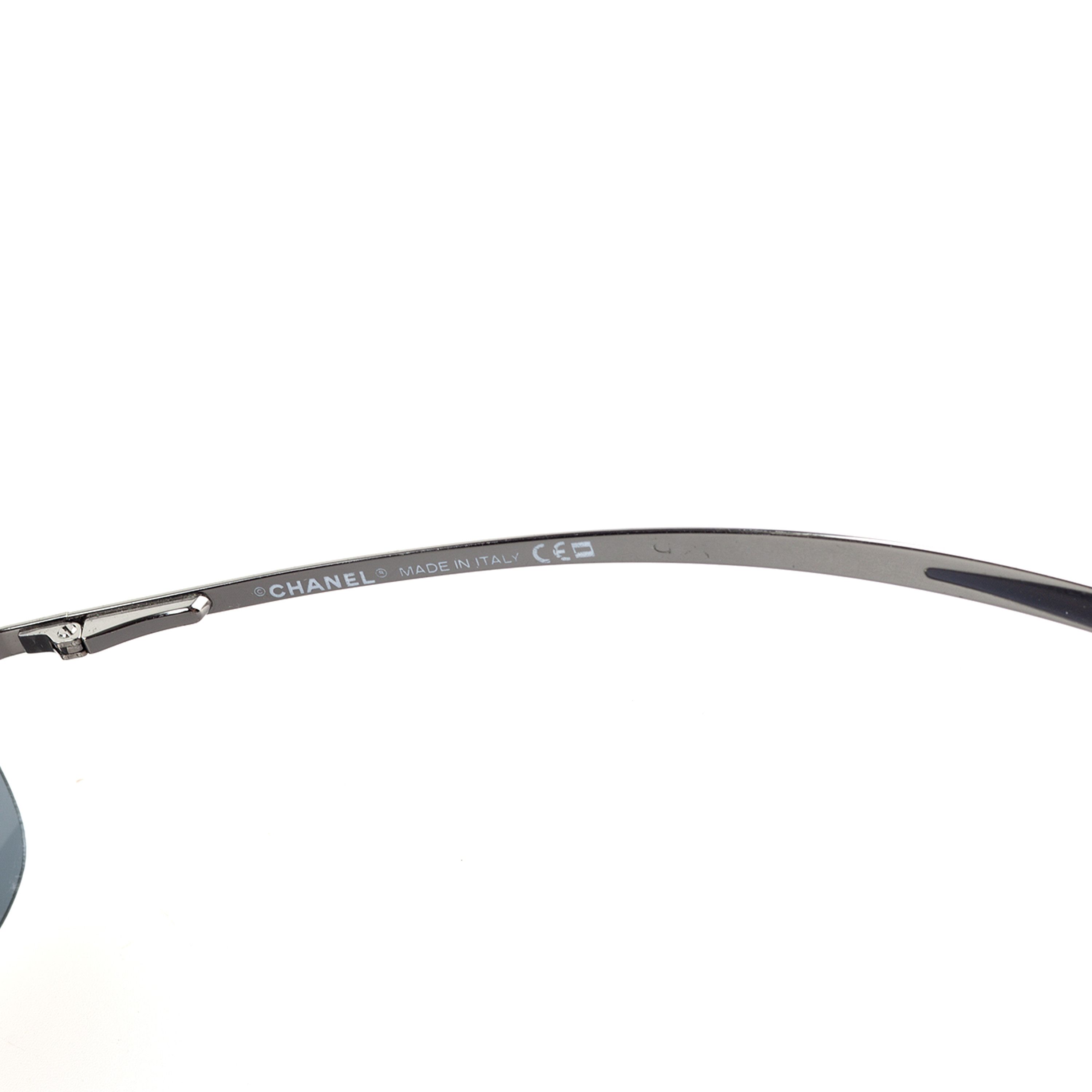 Chanel Chanel 6007 C.108/87 Small Vintage Shield Sunglasses Size ONE SIZE - 10 Thumbnail
