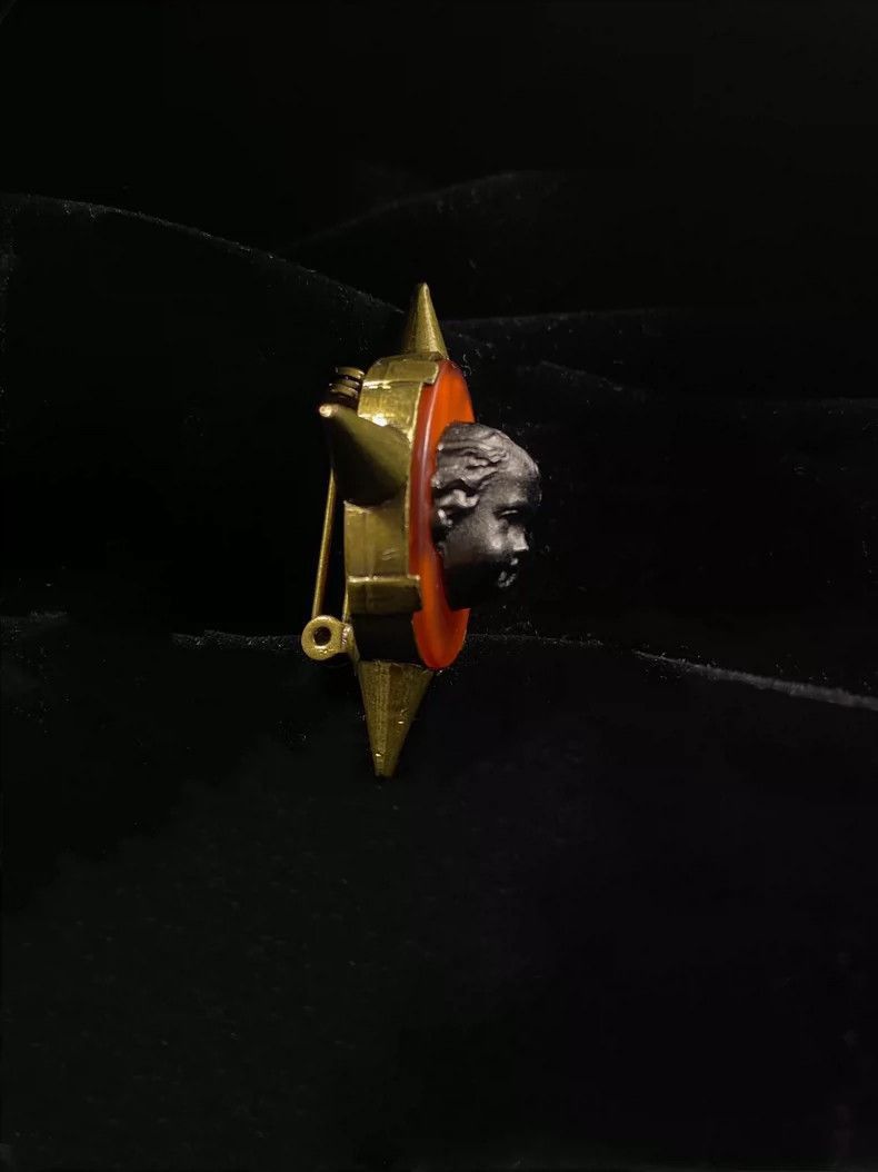 Jean Paul Gaultier Jean Paul Gaultier Portrait Brooch Pin-2506 Size ONE SIZE - 5 Thumbnail