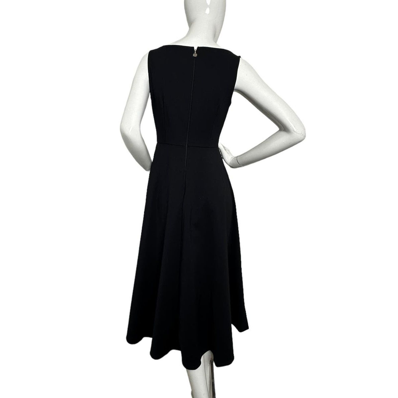 Kate Spade Kate Spade Floral Lace Appliqué Mainline Dress Black Size 2 Size XS / US 0-2 / IT 36-38 - 2 Thumbnail