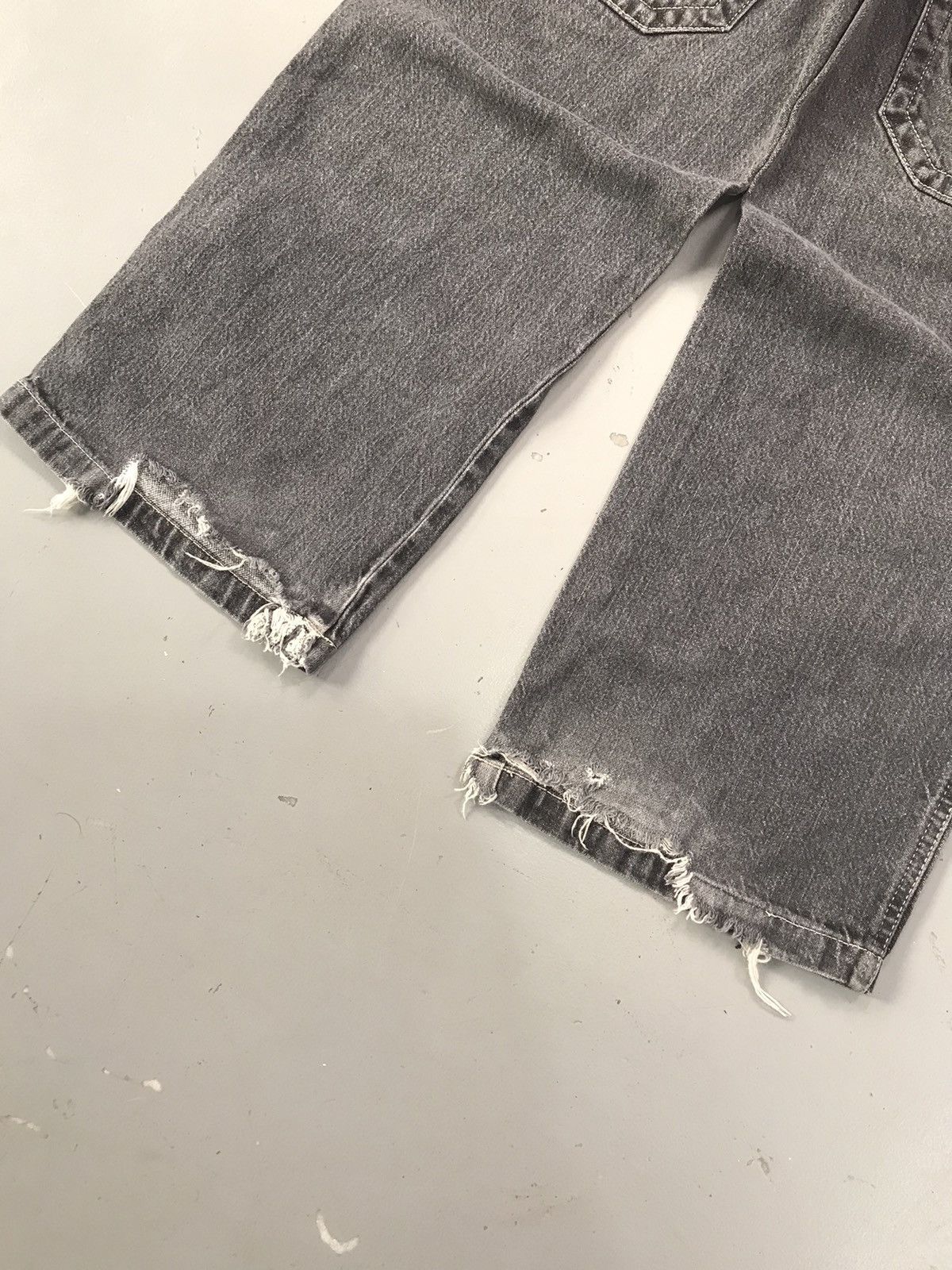 JNCO × Southpole × Vintage Vintage Jnco spider 🕷️ print denim Size 25" / US 0 / IT 36 - 11 Thumbnail