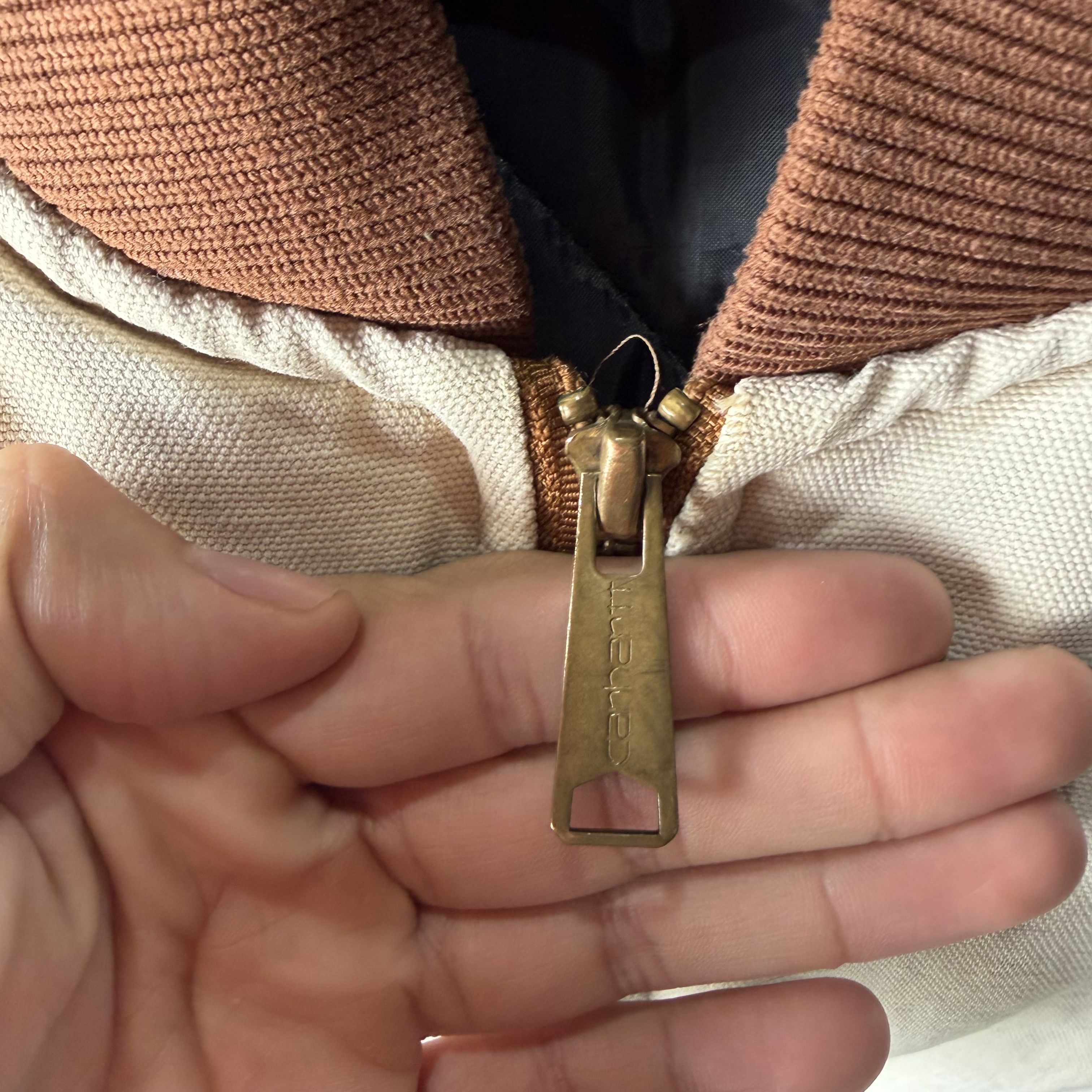 Carhartt Vtg Carhartt Vest Mens Thrashed Distressed Faded Destroyed Size US XL / EU 56 / 4 - 6 Thumbnail