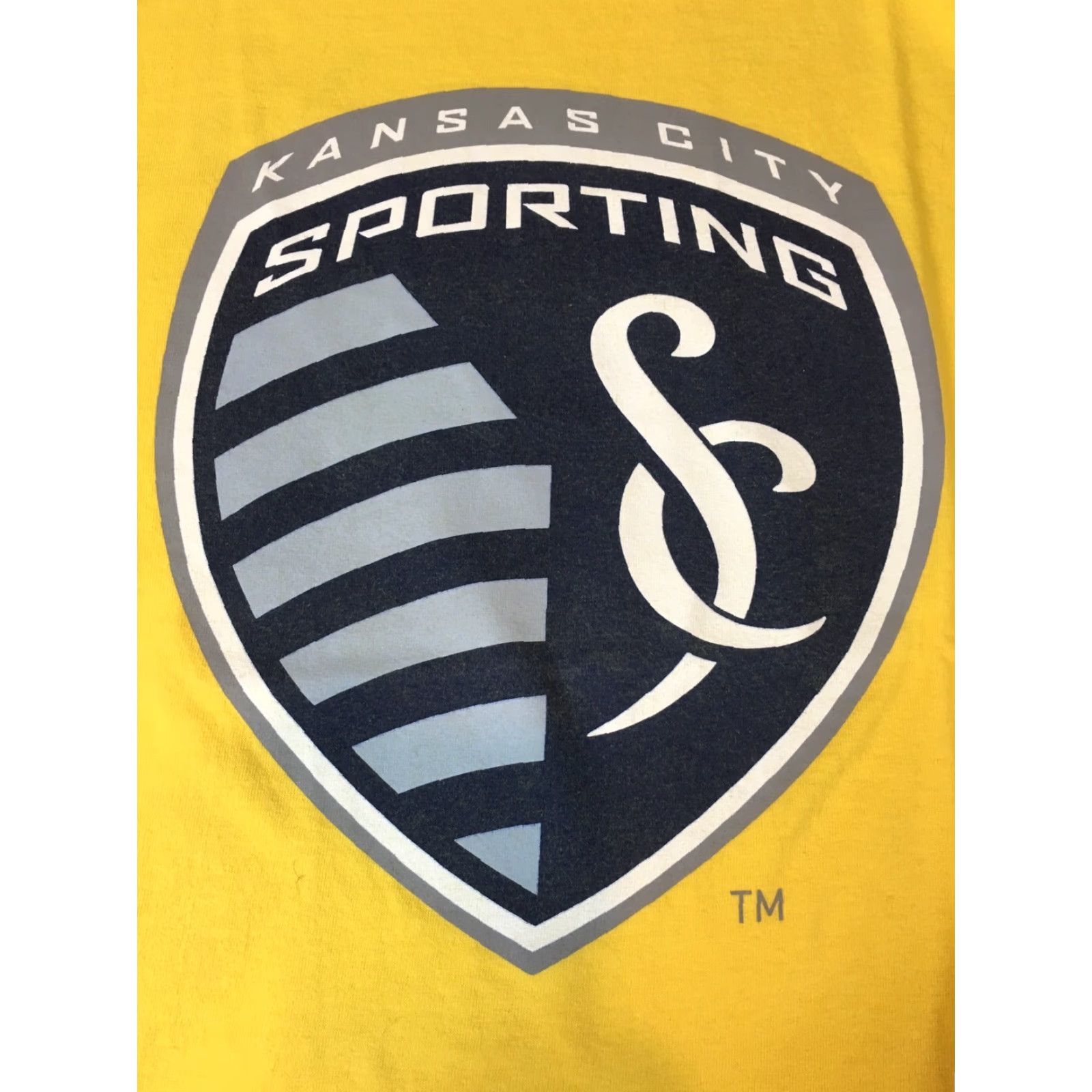 Gildan Sporting KC T Shirt Sz S Yellow Tee - Sprint Kansas City Mens Graphic Tee Short Sleeve Gildan T-Shirt Size US S / EU 44-46 / 1 - 2 Thumbnail