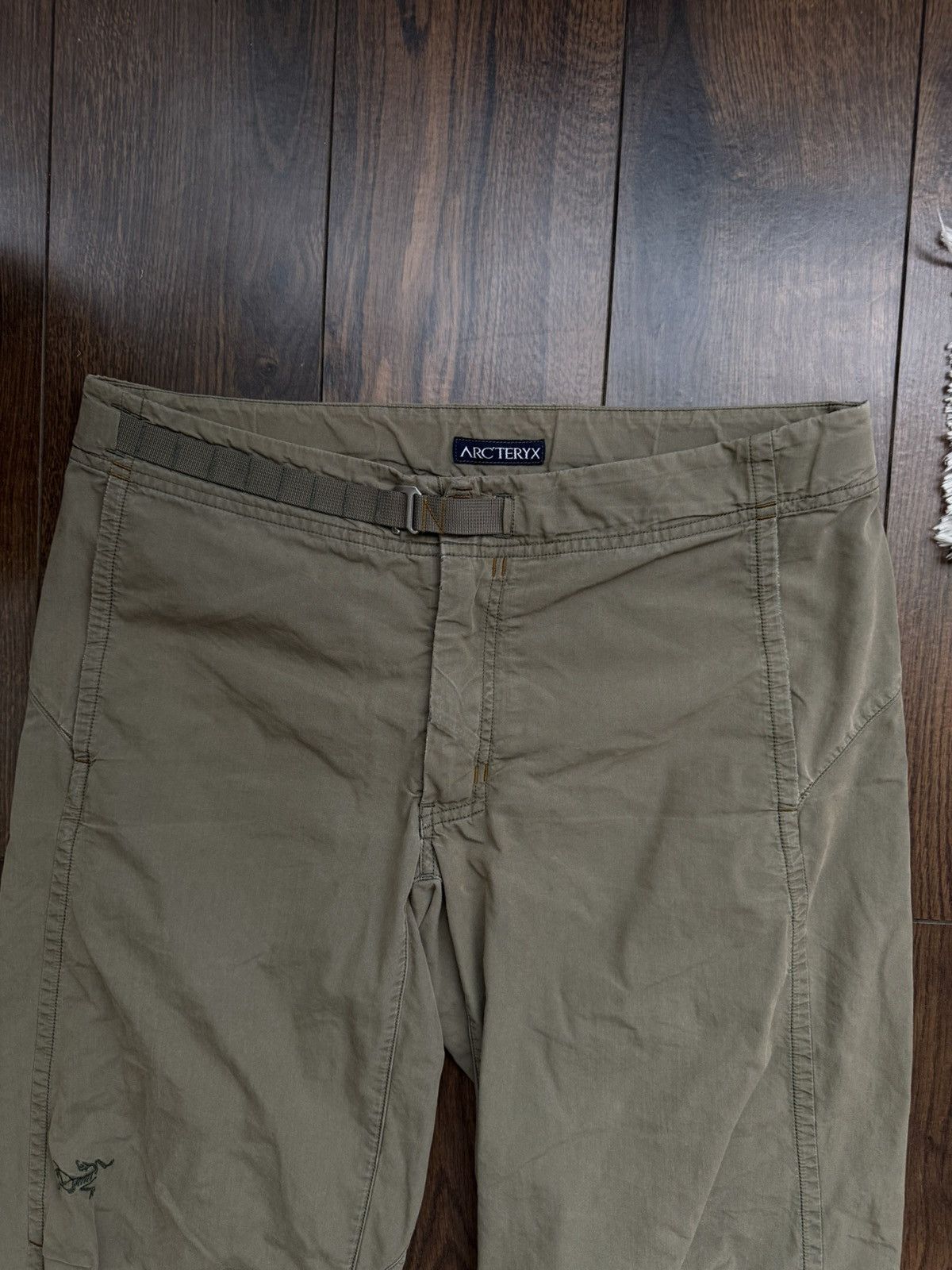 Arc'teryx Arc’teryx Khaki Technical Hiking Pants Men’s Size US 30 / EU 46 - 3 Thumbnail