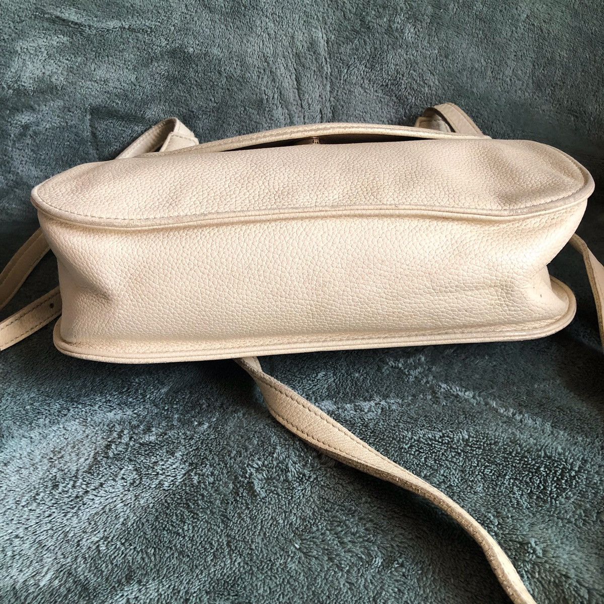 Longchamp Longchamp Le Pliage Ivory Leather Messenger Shoulder Bag Size ONE SIZE - 4 Thumbnail