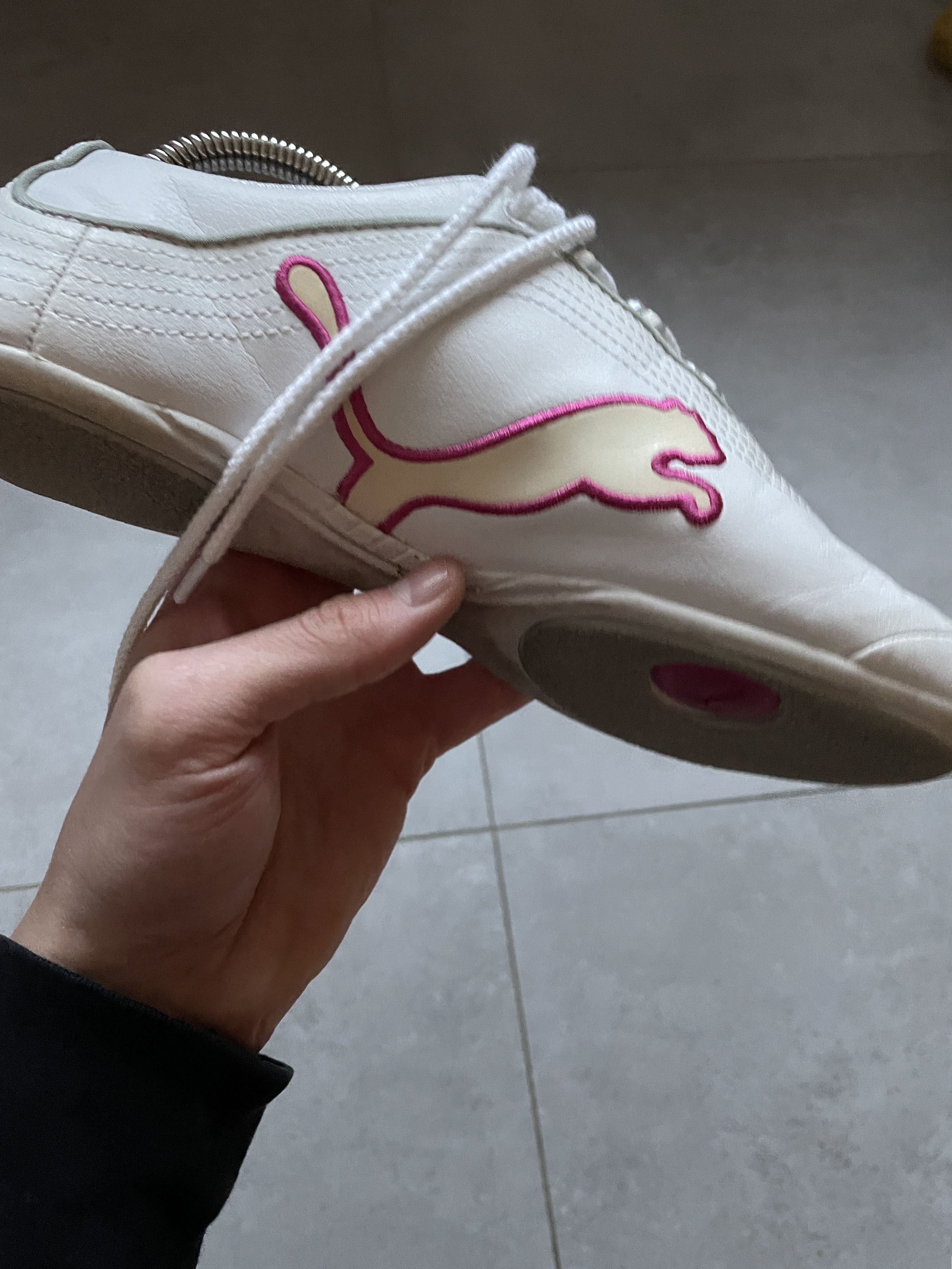Puma VINTAGE Y2K PUMA WHITE PINK LEATHER ASANA MOSTRO SNEAKERS Size US 7.5 / IT 37.5 - 8 Thumbnail
