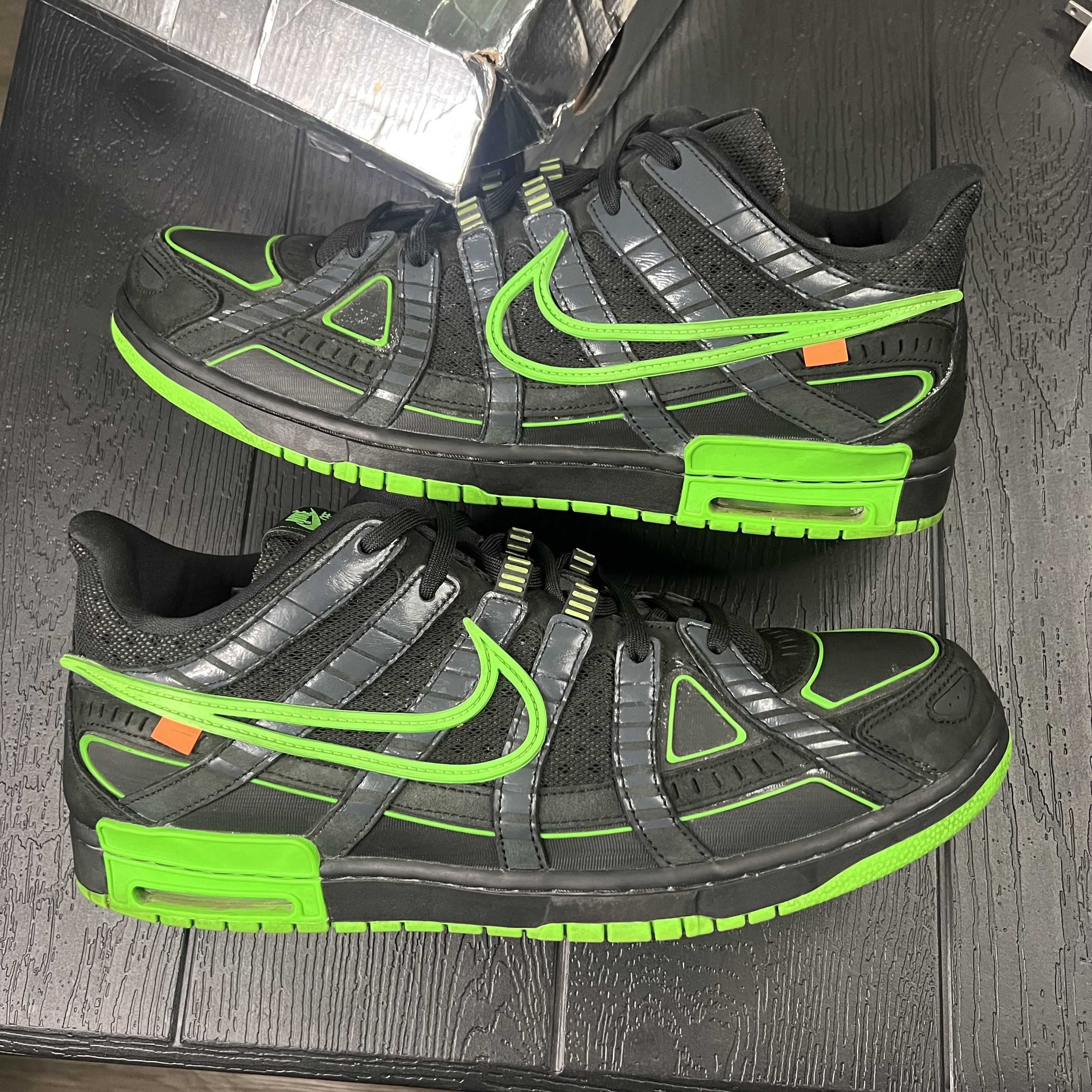 Nike × Off-White Nike Air Rubber Dunk Off-White Green Strike (2020) Size US 15 / EU 48 - 2 Thumbnail