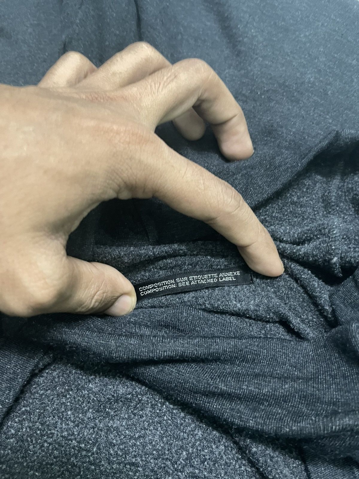 Yohji Yamamoto 90s YOHJI YAMAMOTO ASYMMETRICAL LONG SLEEVE TURTLENECK Size US M / EU 48-50 / 2 - 7 Thumbnail