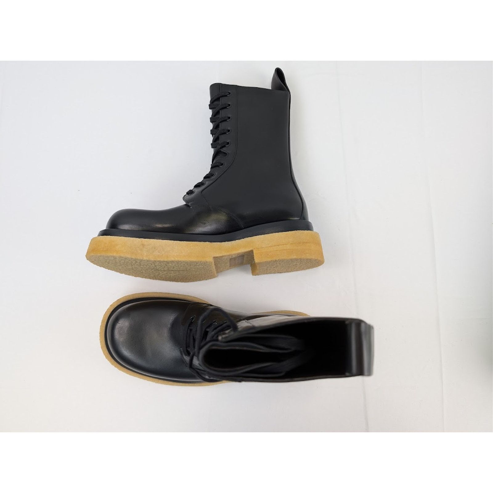 Bottega Veneta o1rshd1 Military Calf Lug Boots in Black Size US 7 / EU 40 - 1 Thumbnail