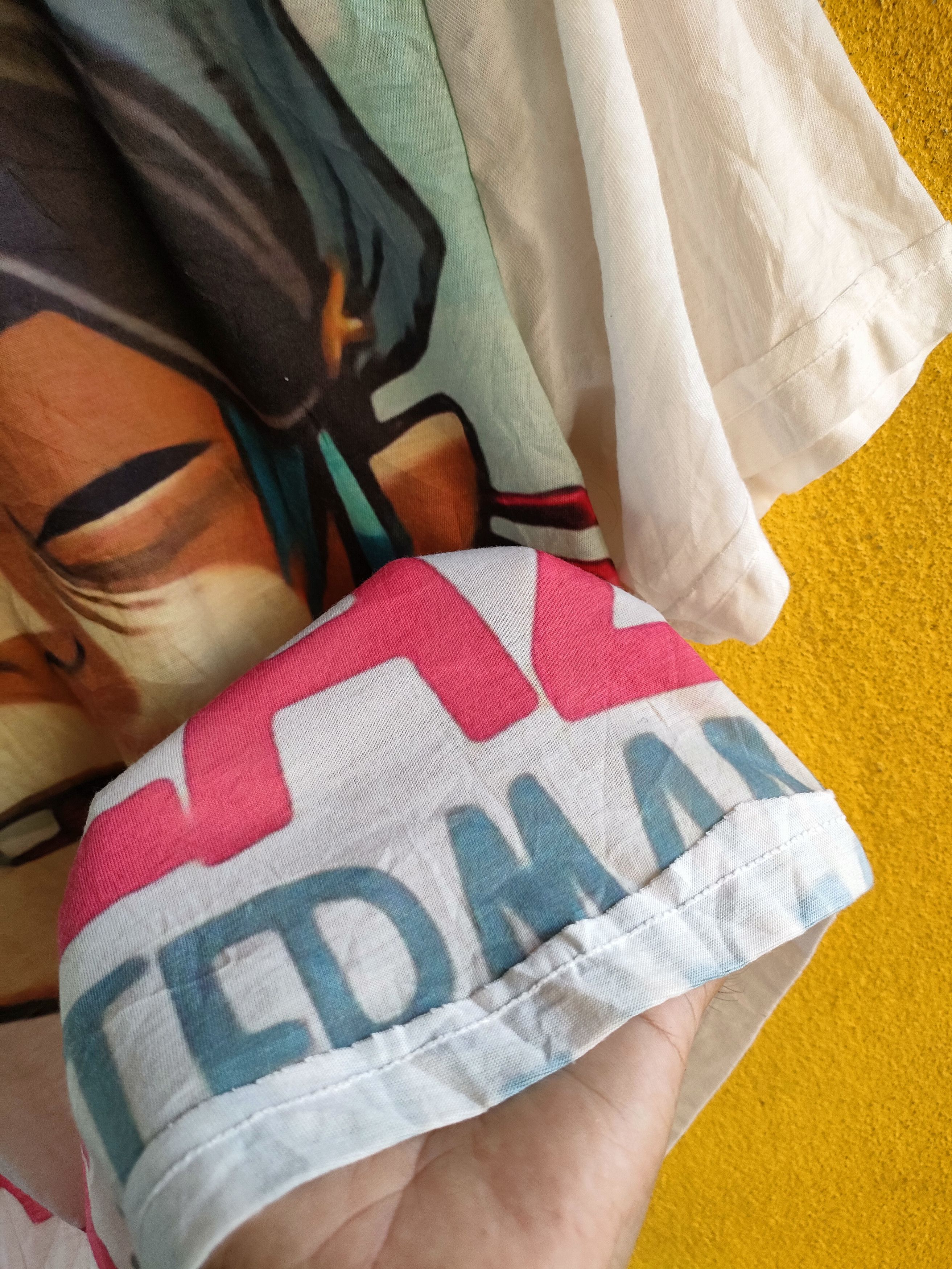 Band Tees Bootleg Gorillaz Over print Size US M / EU 48-50 / 2 - 5 Thumbnail
