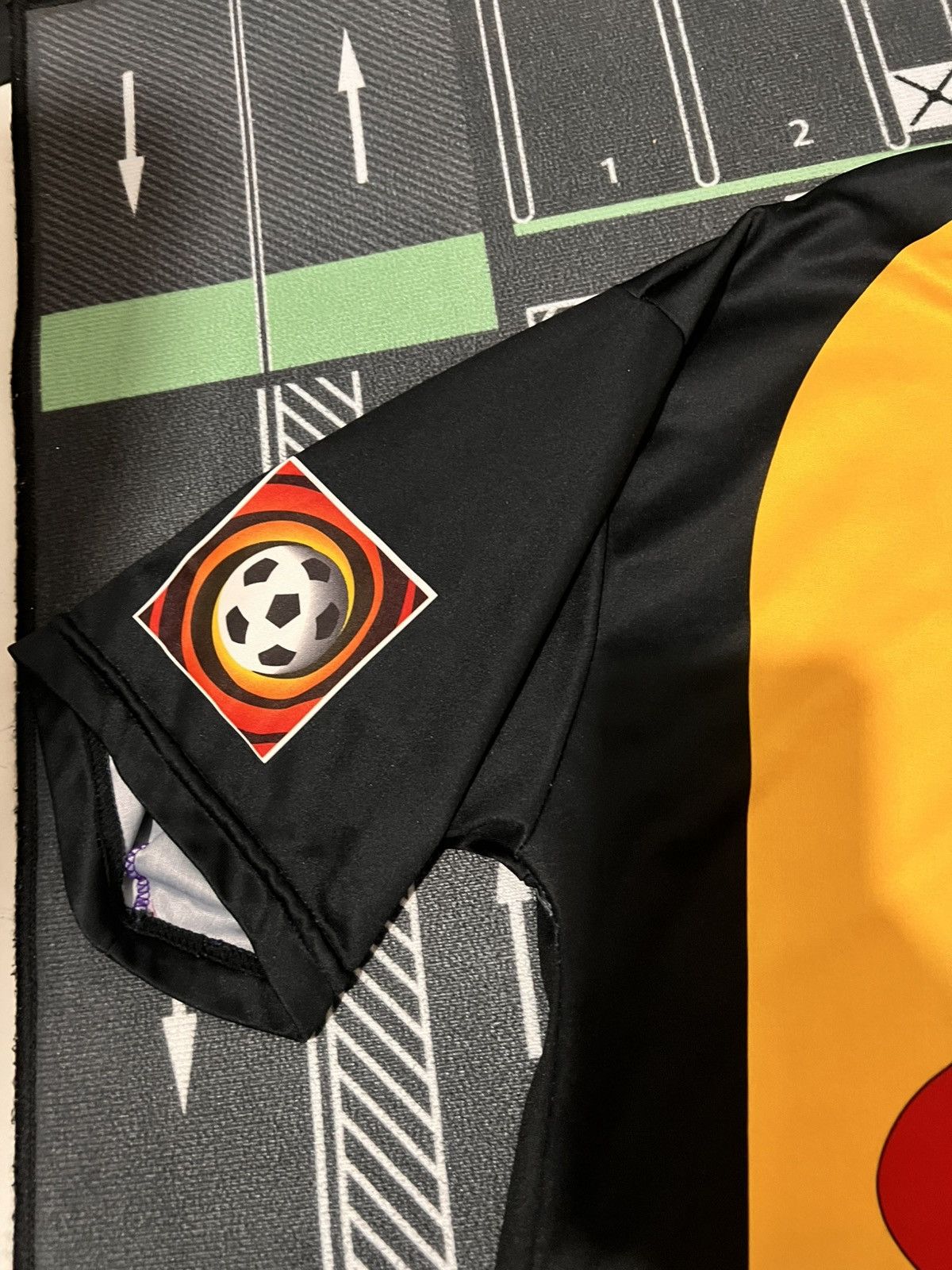 Sports Specialties vtg dortmund goool cfs Size US M / EU 48-50 / 2 - 3 Thumbnail