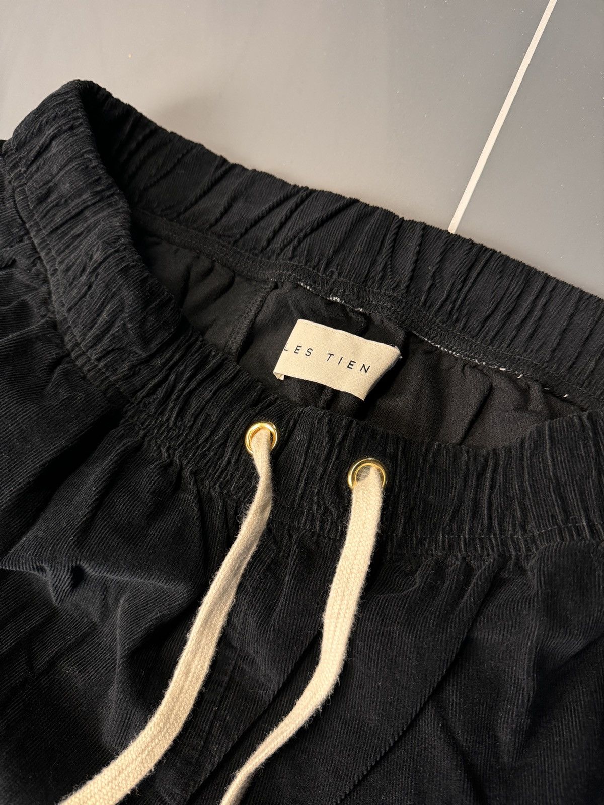 Les Tien Les Tien Black Corduroy Cargo Sweatpants Size Medium Size US 32 / EU 48 - 3 Thumbnail