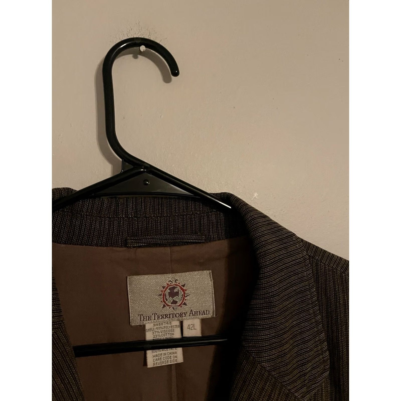 The Territory Ahead VINTAGE The Territory Ahead Blazer Sport Coat Jacket Suit Brown 42L Men's Size 42R - 3 Thumbnail