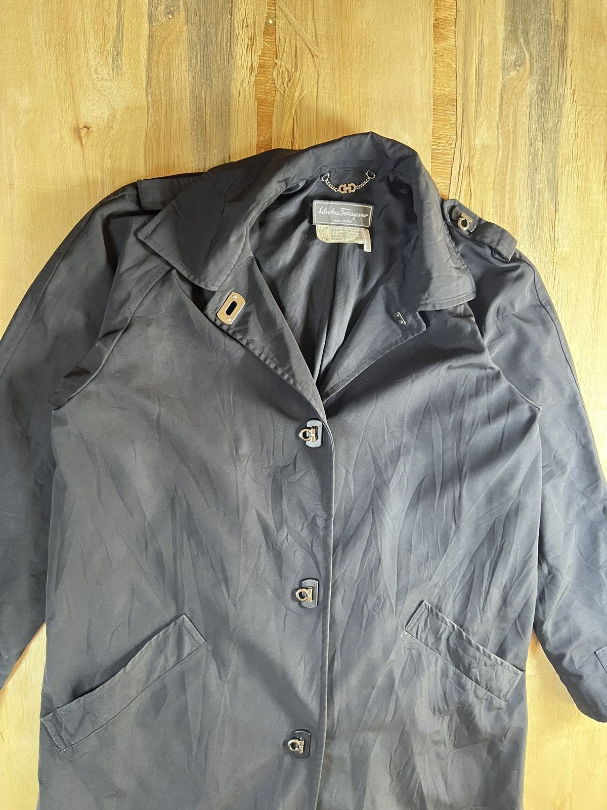 Salvatore Ferragamo Salvatore Ferragamo Vintage Long Coat Italian Designer Size US M / EU 48-50 / 2 - 3 Thumbnail