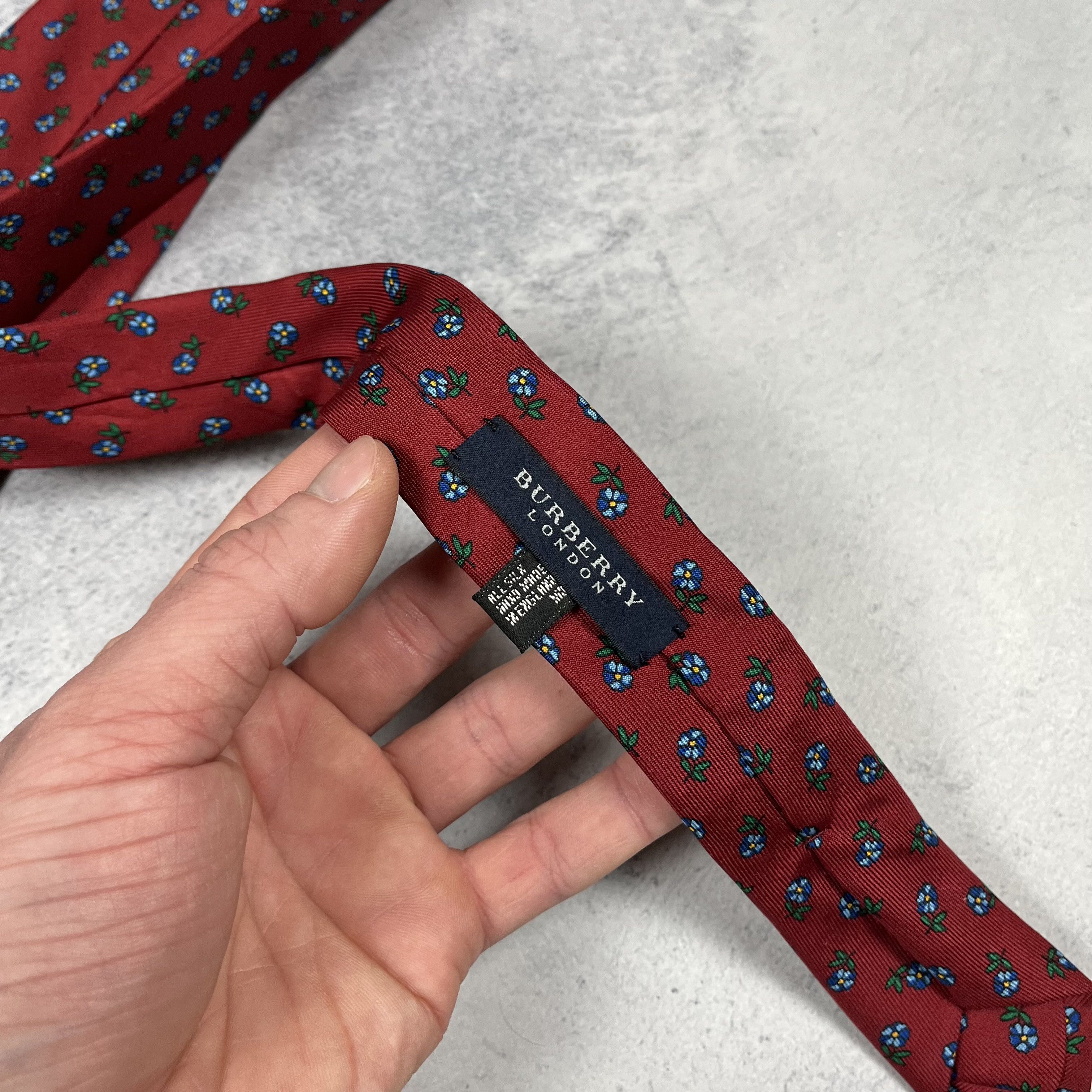Burberry Burberry London Hand Made Silk Floral Pattern Tie Size ONE SIZE - 10 Thumbnail