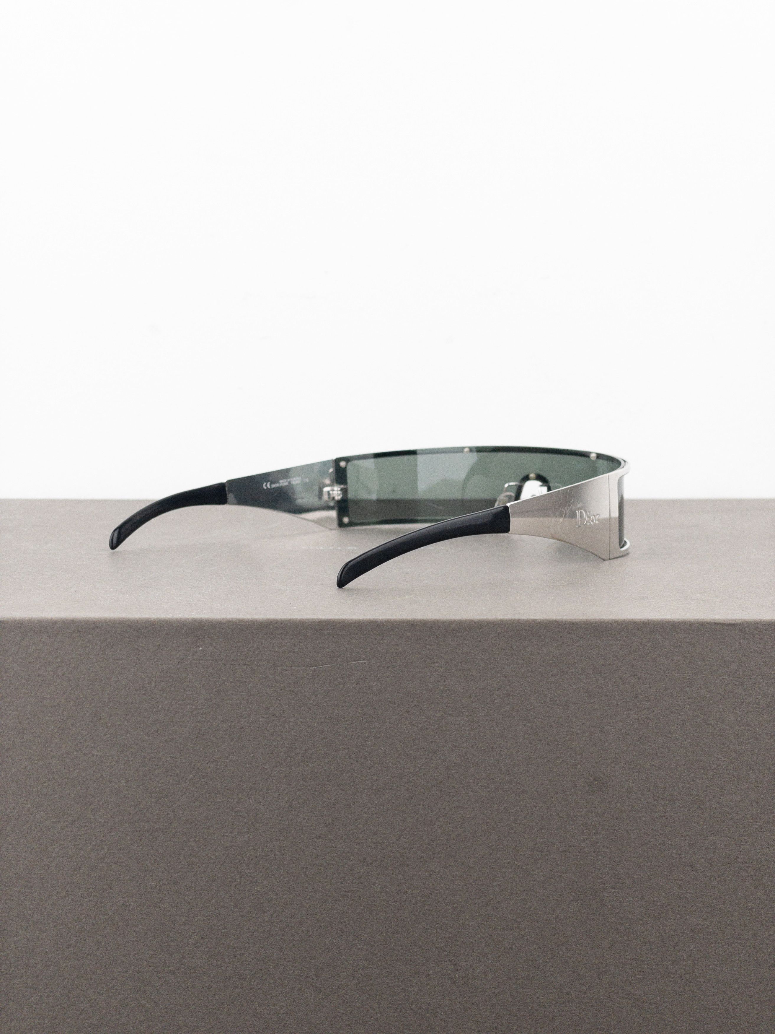 Dior Dior by Galliano SS03 Punk Wrap Mask Sunglasses Size ONE SIZE - 6 Thumbnail
