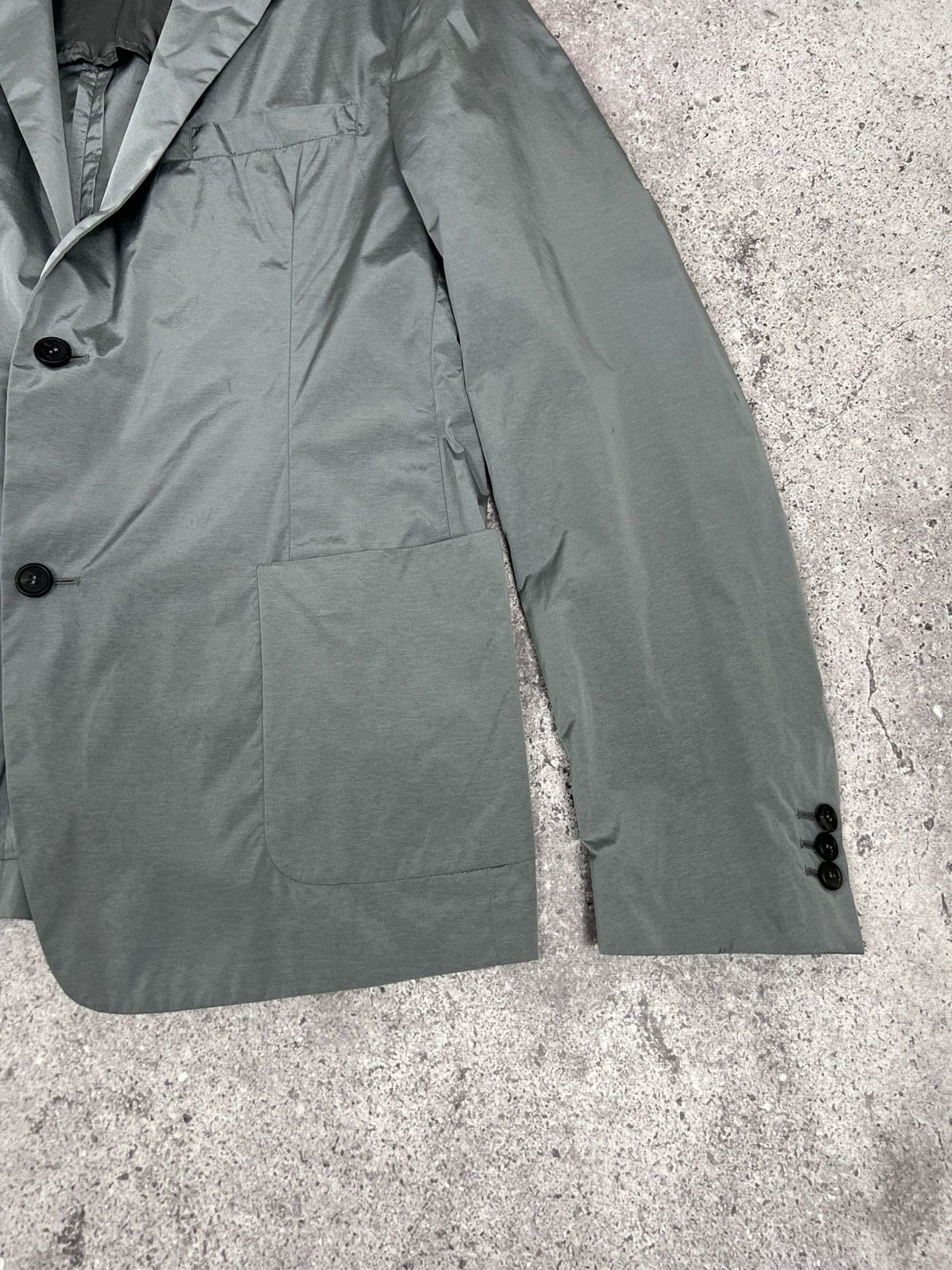 Prada Prada Men’s Nylon Blazer Jacket Sport Silver Size 54R - 8 Thumbnail