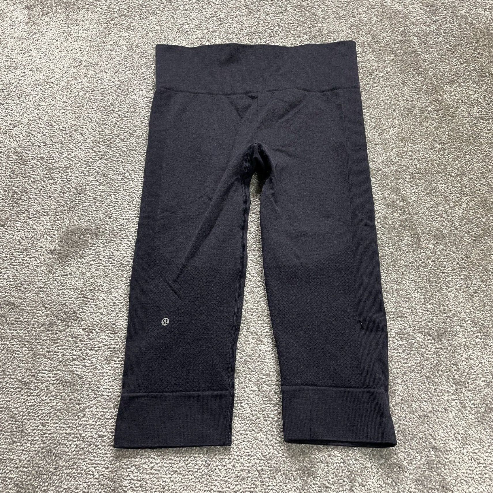 Lululemon Lululemon Leggings Women 2XS Blue Capri Slim Stretch Activewear Yoga Gym Womens Size 24" / US 00 / IT 34 - 2 Thumbnail