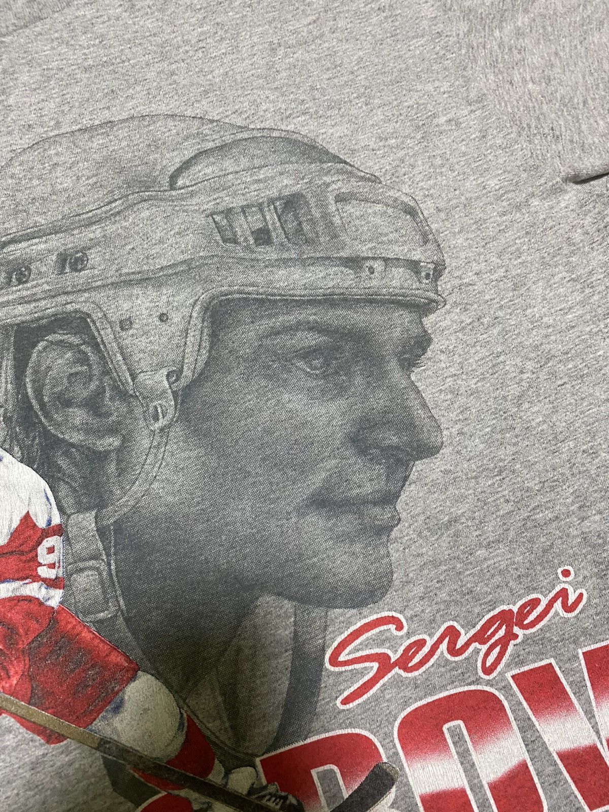 Lee × NHL × Vintage Vintage 90’s Detroit Red Wings Sergei Fedorov Lee Sport Tee Size US L / EU 52-54 / 3 - 9 Thumbnail