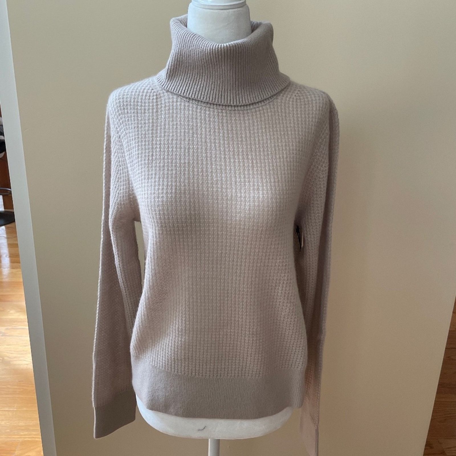 White + Warren Cashmere Shrunken Thermal Turtleneck Sweater-White +Warren Size L / US 10 / IT 46 - 1 Thumbnail