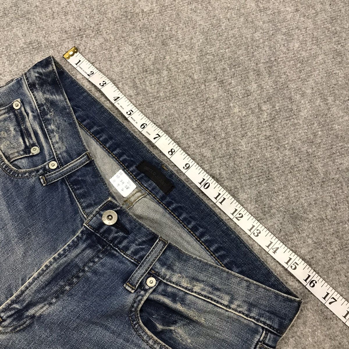 Japanese Brand × Jun Takahashi × Uniqlo Denim distressed Uniqlo design japan pants Size US 32 / EU 48 - 14 Thumbnail