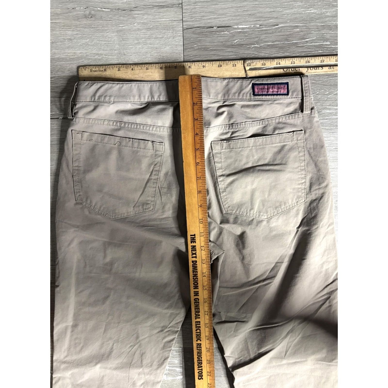 Vineyard Vines Vineyard Vines Mens Chino Pants 32x30 On The Go Stretch Casual Pockets Beige Regular Front Flat - 5-Pocket Design Mens Size US 32 / EU 48 - 7 Thumbnail