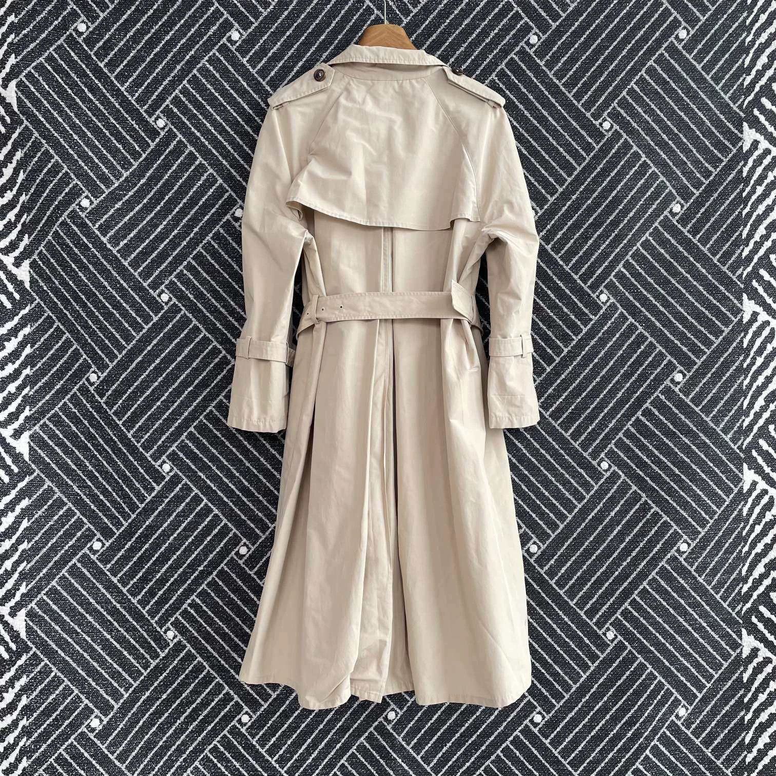 Prada Prada 98 new beige long coat 38 Size XS / US 0-2 / IT 36-38 - 2 Thumbnail