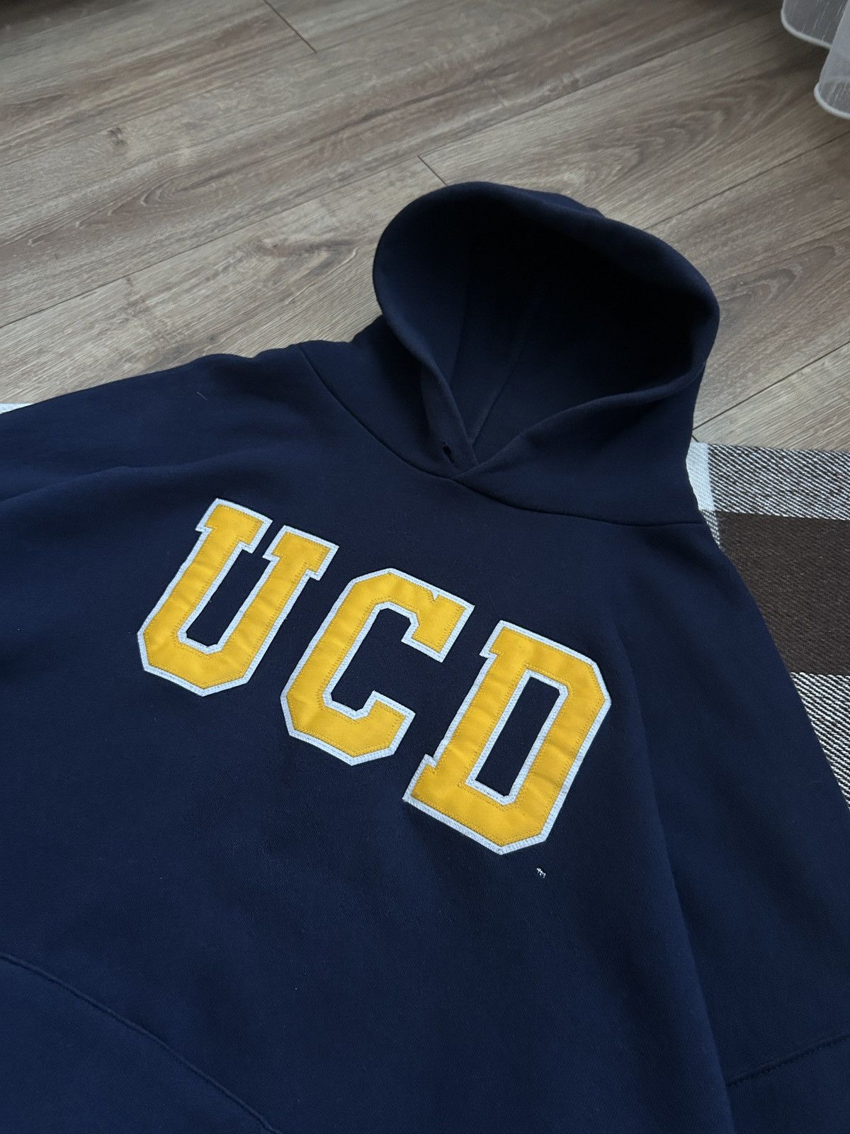 Russell Athletic × Vintage Vintage Russel Athletic UCD Super oversized Hoodies Size US XXL / EU 58 / 5 - 3 Thumbnail