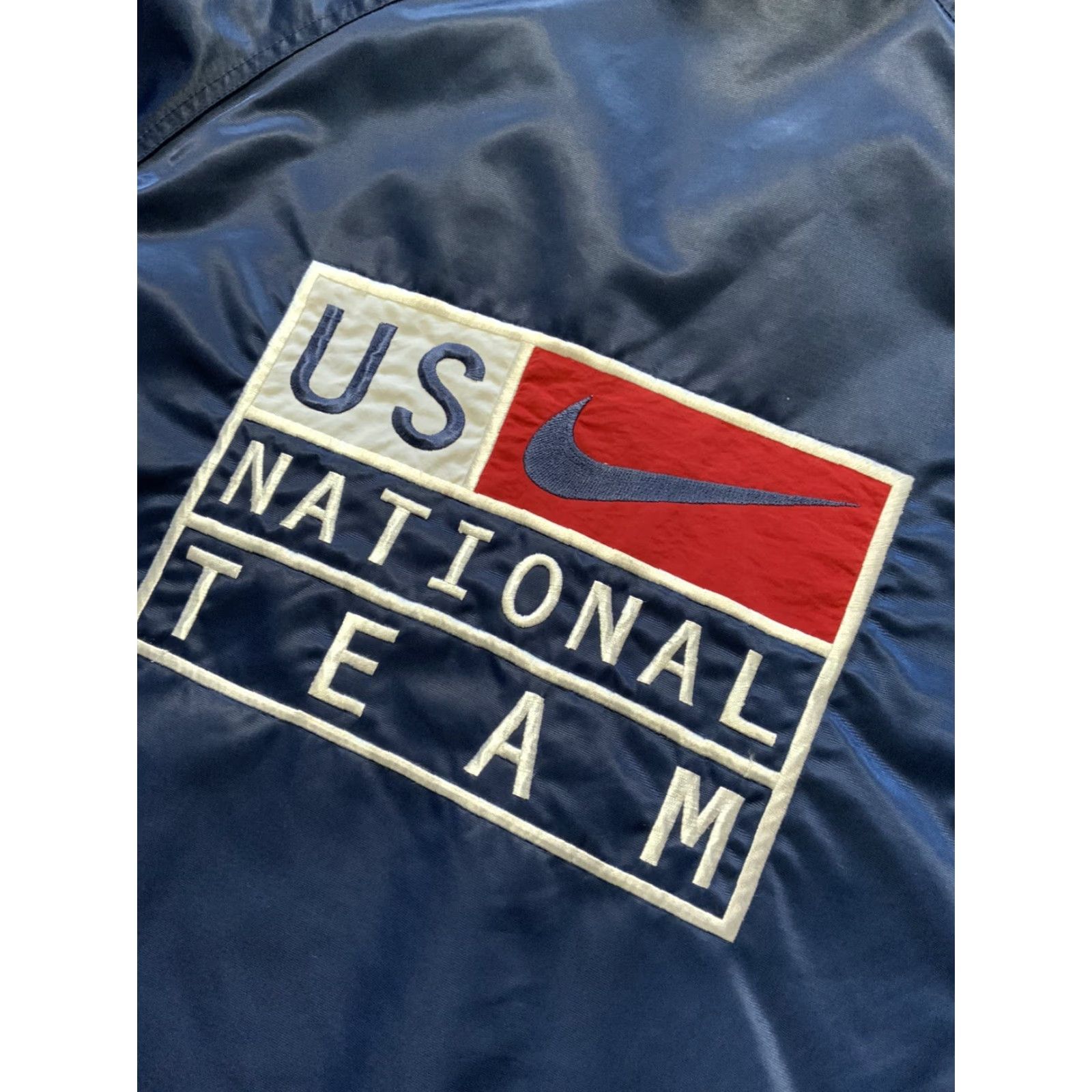 Vintage VTG 90s Nike Swoosh Team USA US United States National Team Embroidered Satin Jacket Sz. L Size US L / EU 52-54 / 3 - 2 Thumbnail