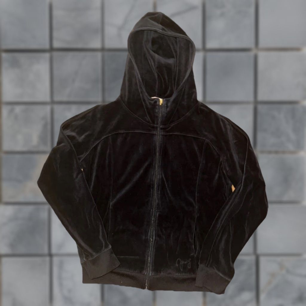 Juicy Couture VINTAGE Juicy Couture Velour Hoodie Black Women’s Large Full Zip Pockets Hooded Y2K USA Grunge 21x22 Mens? Girls? Not applicable. Size L / US 10 / IT 46 - 1 Thumbnail