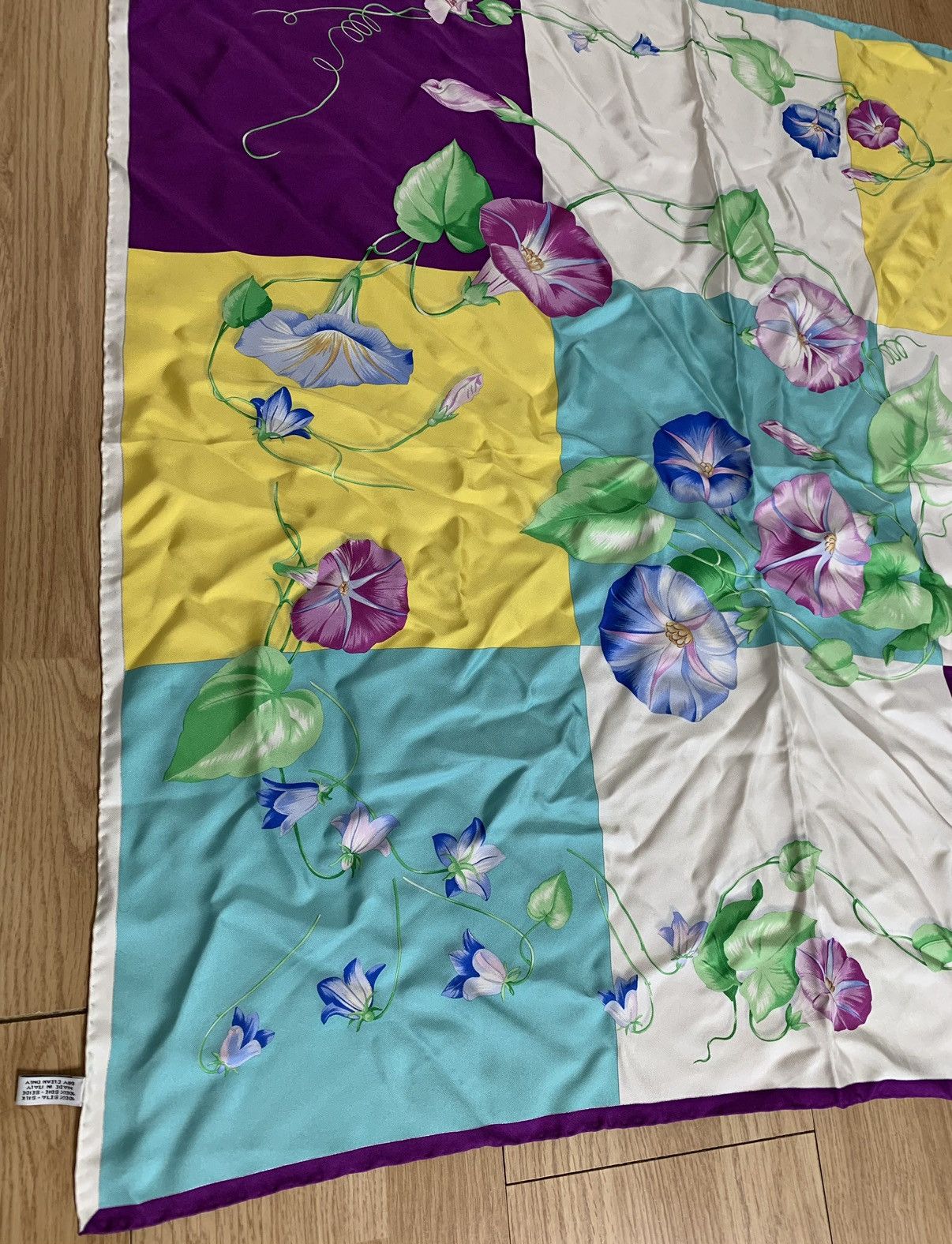 Patek Philippe Petek Philippe flower silk scarf Size ONE SIZE - 10 Thumbnail