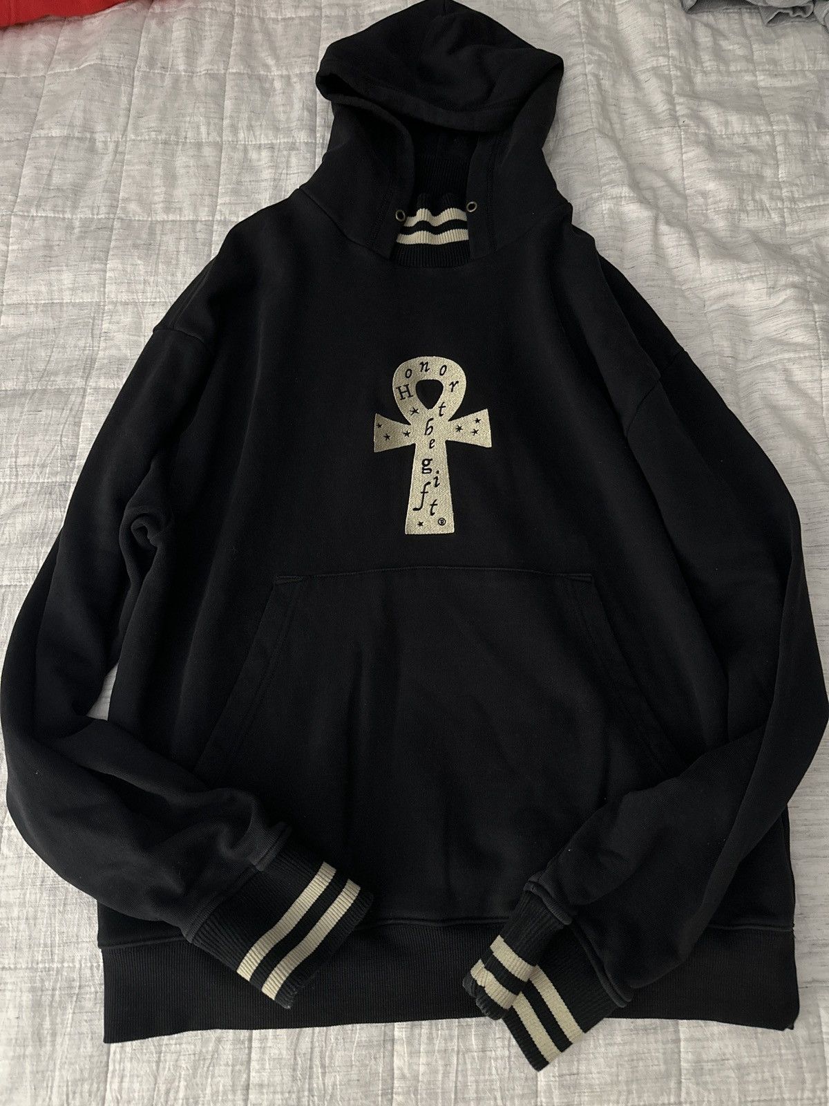 Honor the Gift Honor the Gift Black Hoodie Size US XL / EU 56 / 4 - 1 Thumbnail