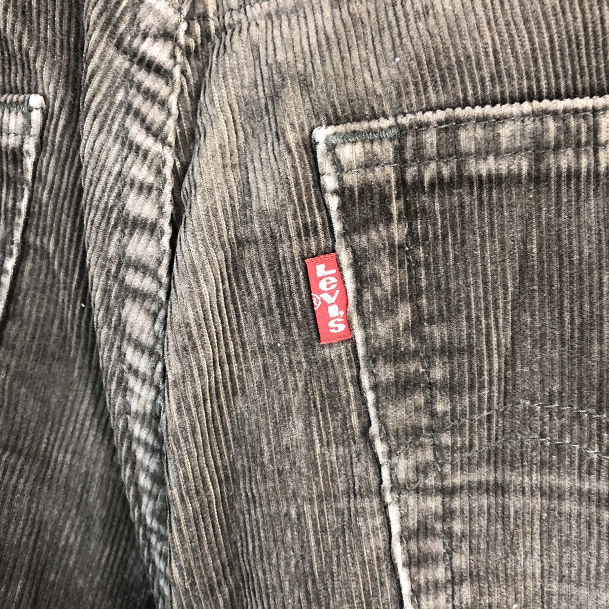 Levi's DL 502 Levis Brown Corduroy vintage Pants #C116 Size US 36 / EU 52 - 17 Thumbnail