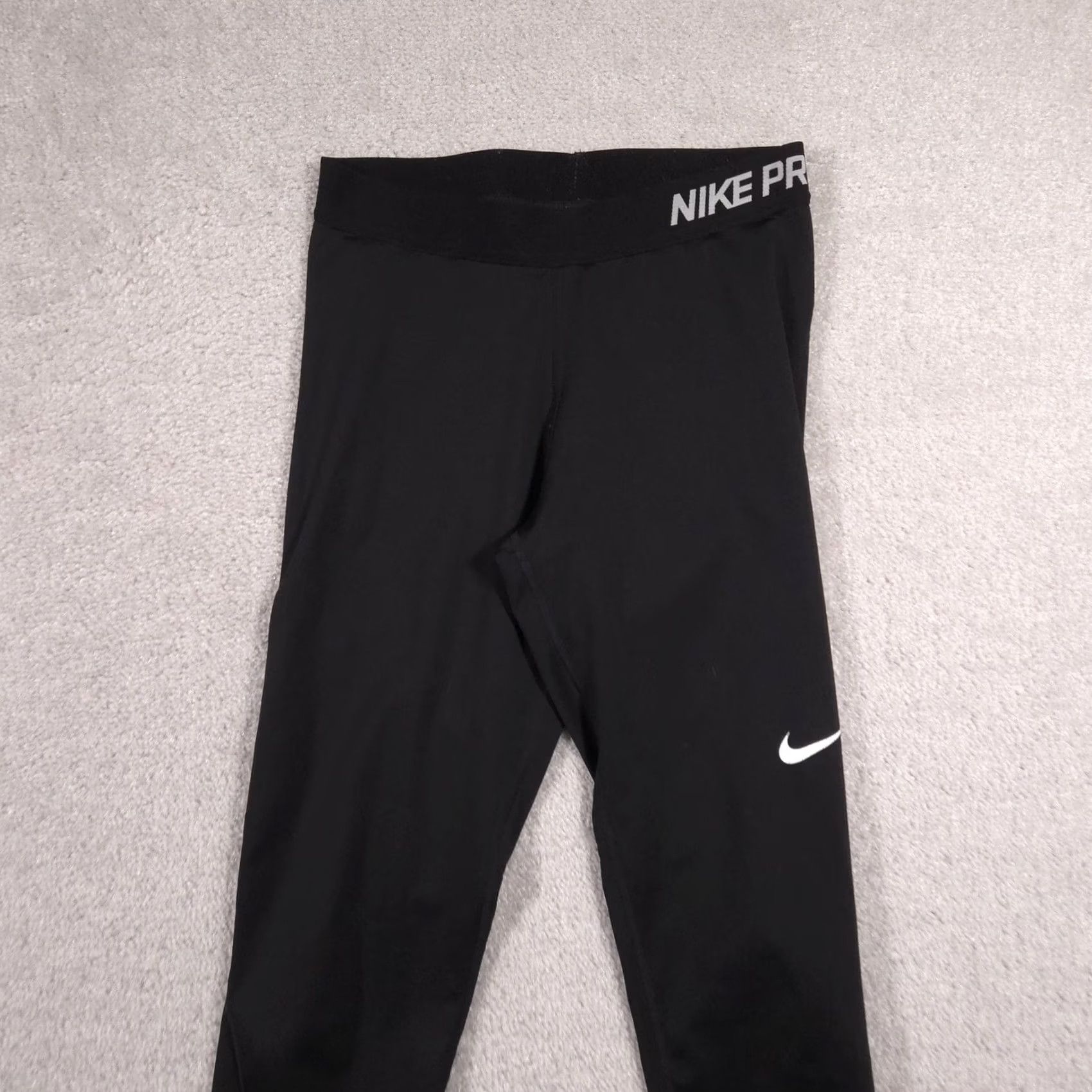 Nike VINTAGE Nike Pro Compression Pants Womens Medium Black 3/4 Leggings Dri-FIT Athletic Gym Size 32" / US 10 / IT 46 - 3 Thumbnail