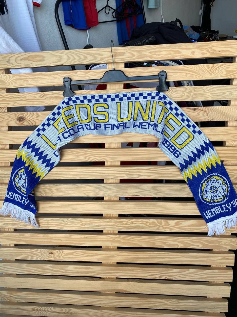 Vintage Vintage Leeds United Scarf 1996 Coca-Cola Cup Final Wembley Size ONE SIZE - 1 Thumbnail