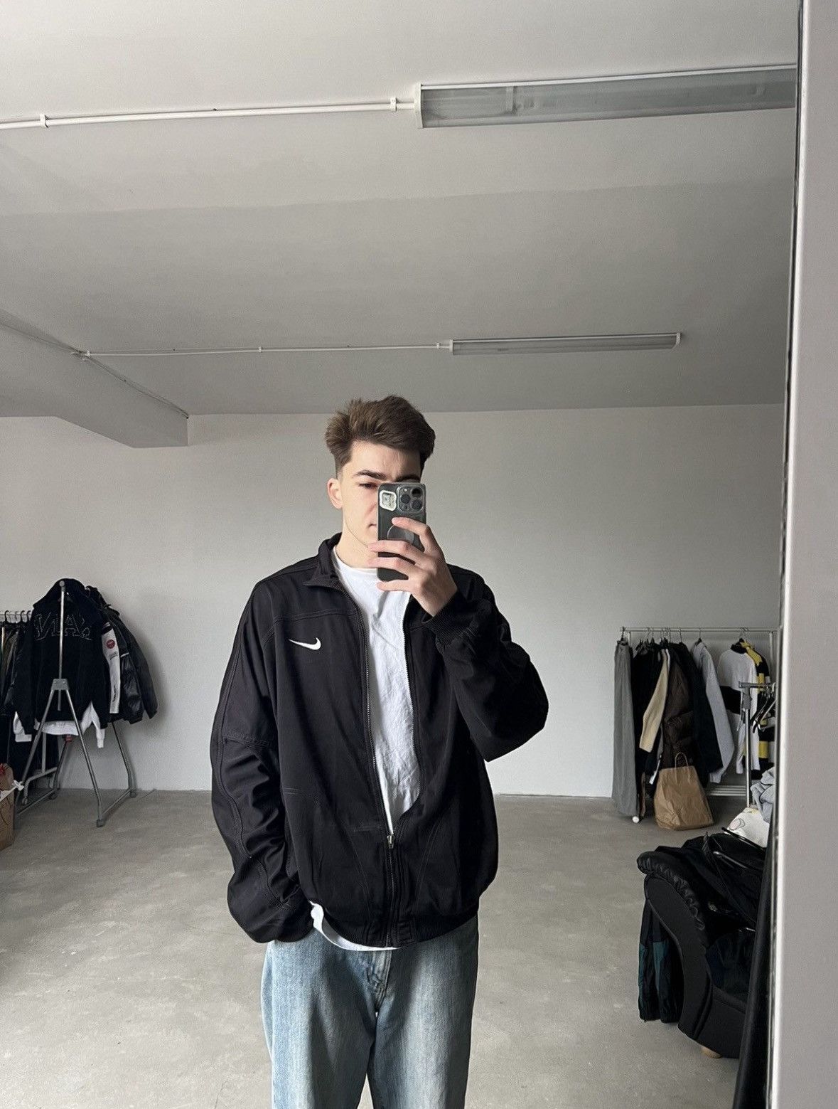 Nike Vintage Nike Zip Sweatshirt Size US L / EU 52-54 / 3 - 3 Thumbnail
