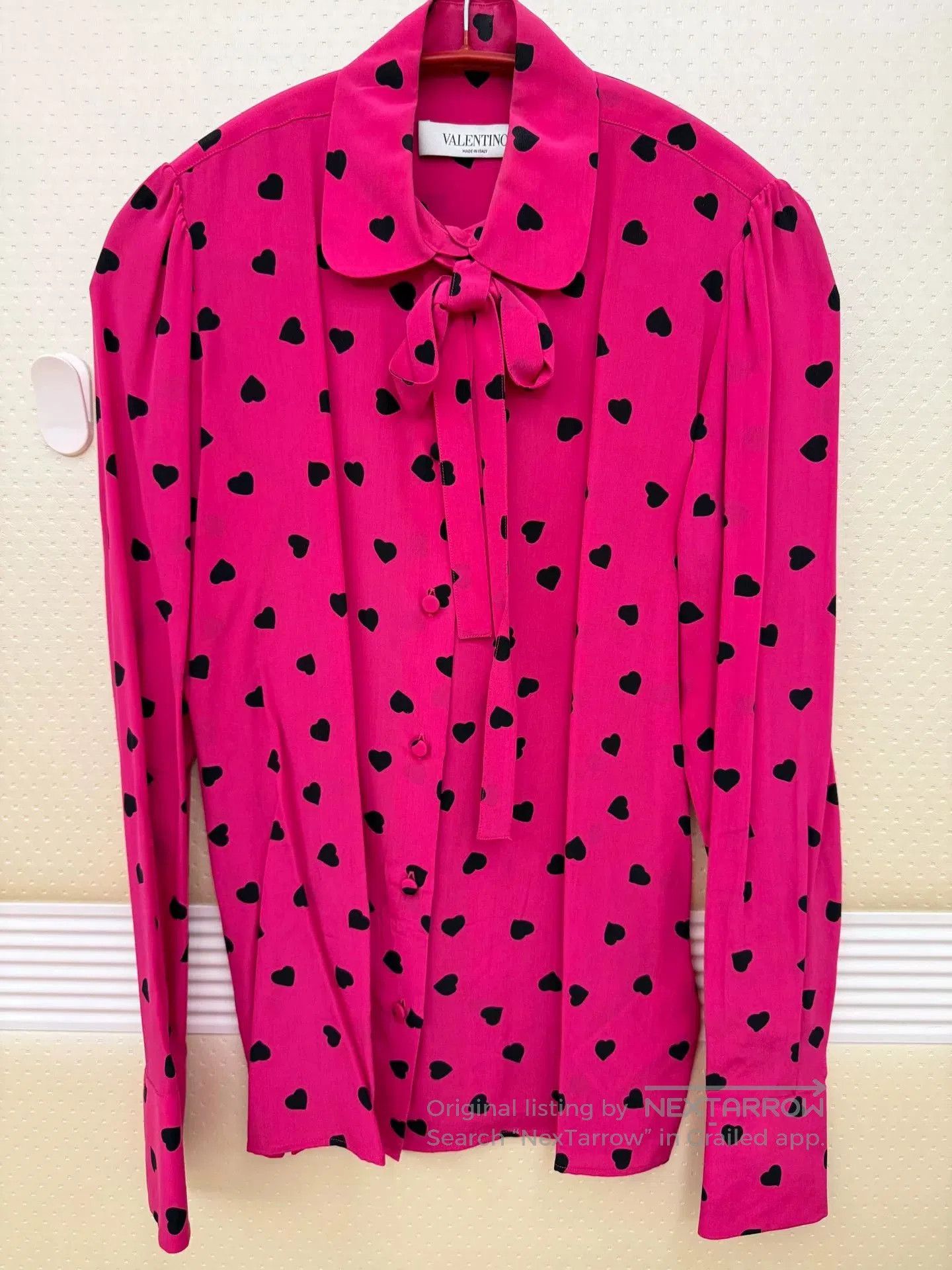 Valentino VALENTINO Silk Heart Print Blouse. Size US S / EU 44-46 / 1 - 1 Thumbnail