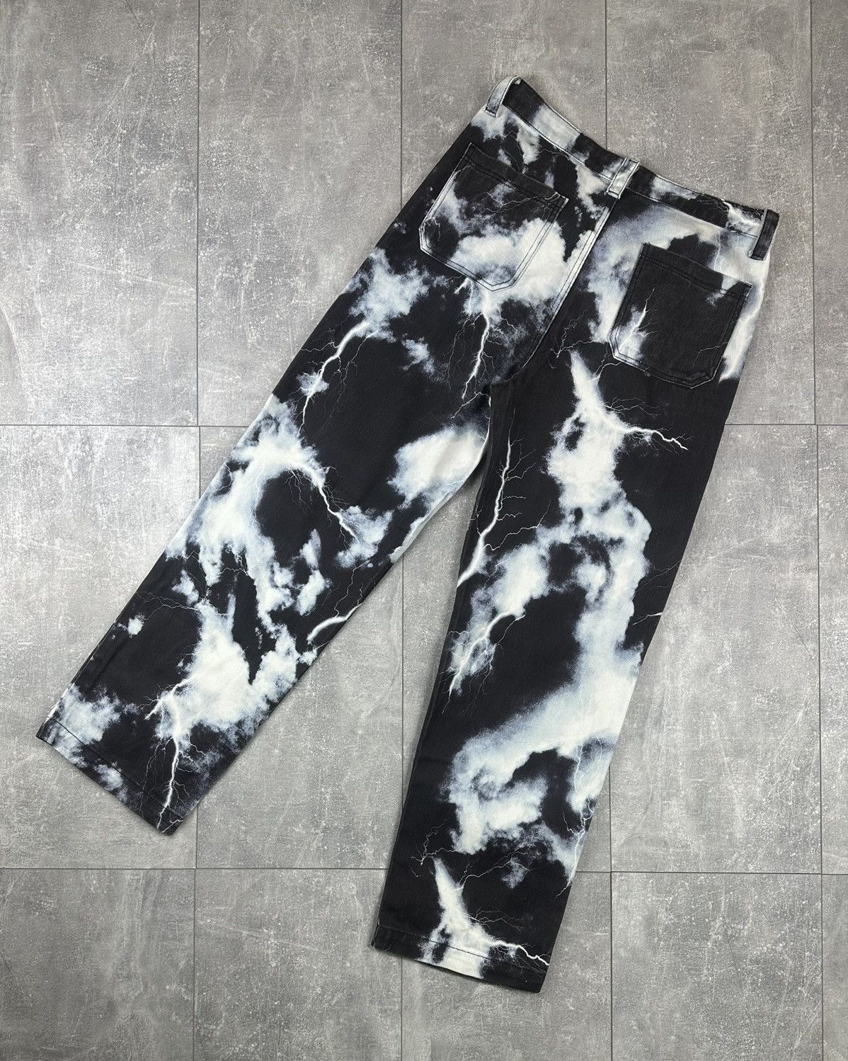 Jaded London Jaded London Lighting Cloud Print Scate Denim Jeans Pants Size US 32 / EU 48 - 15 Thumbnail