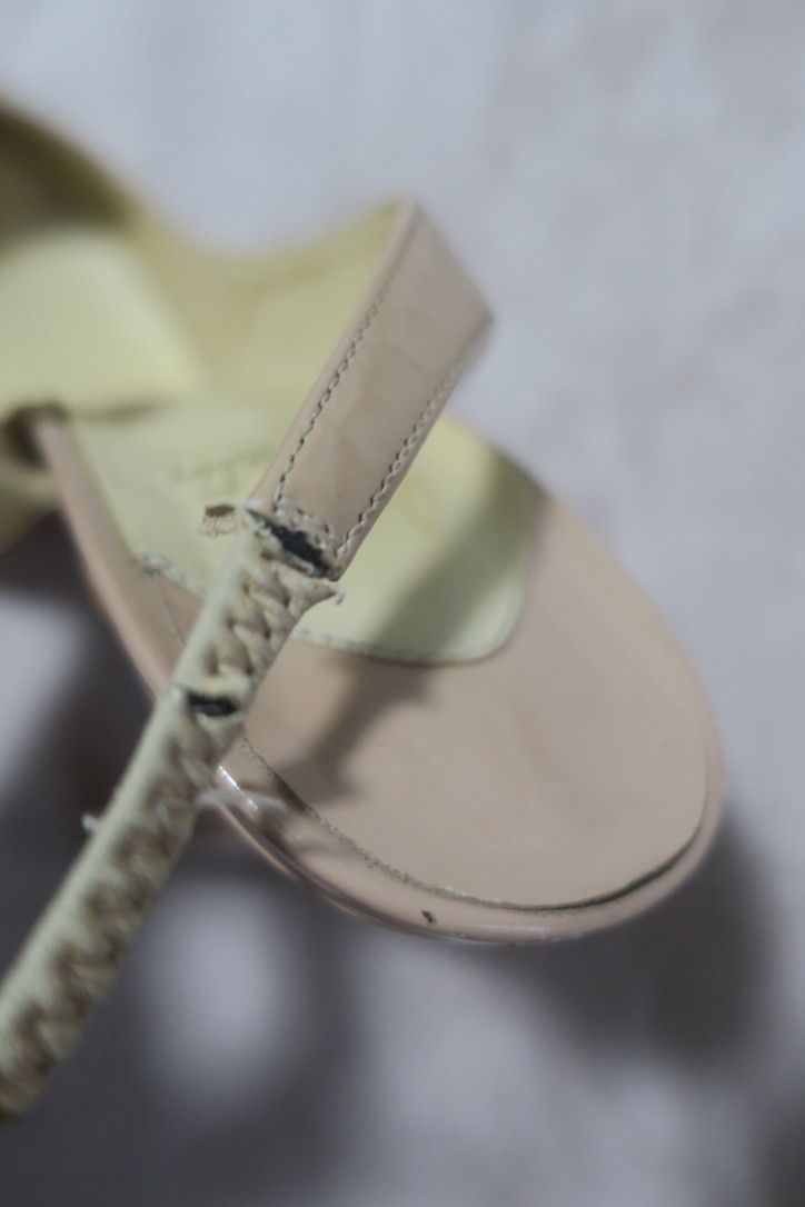 Christian Louboutin Nude Platfom Pumps Size US 8.5 / IT 38.5 - 10 Thumbnail