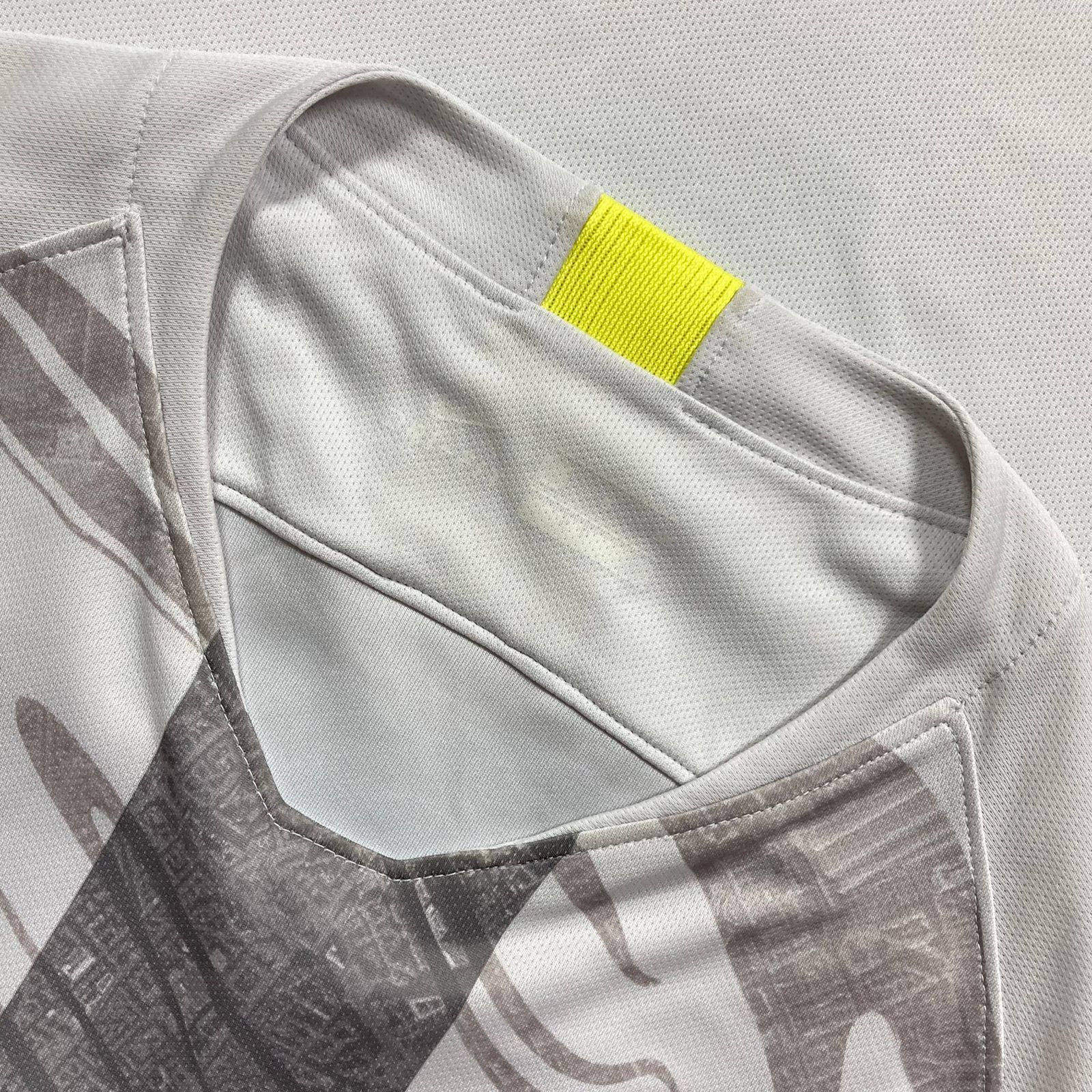 Nike 2018-19 Inter Milan Third Nike 918997-092 Size US S / EU 44-46 / 1 - 5 Thumbnail