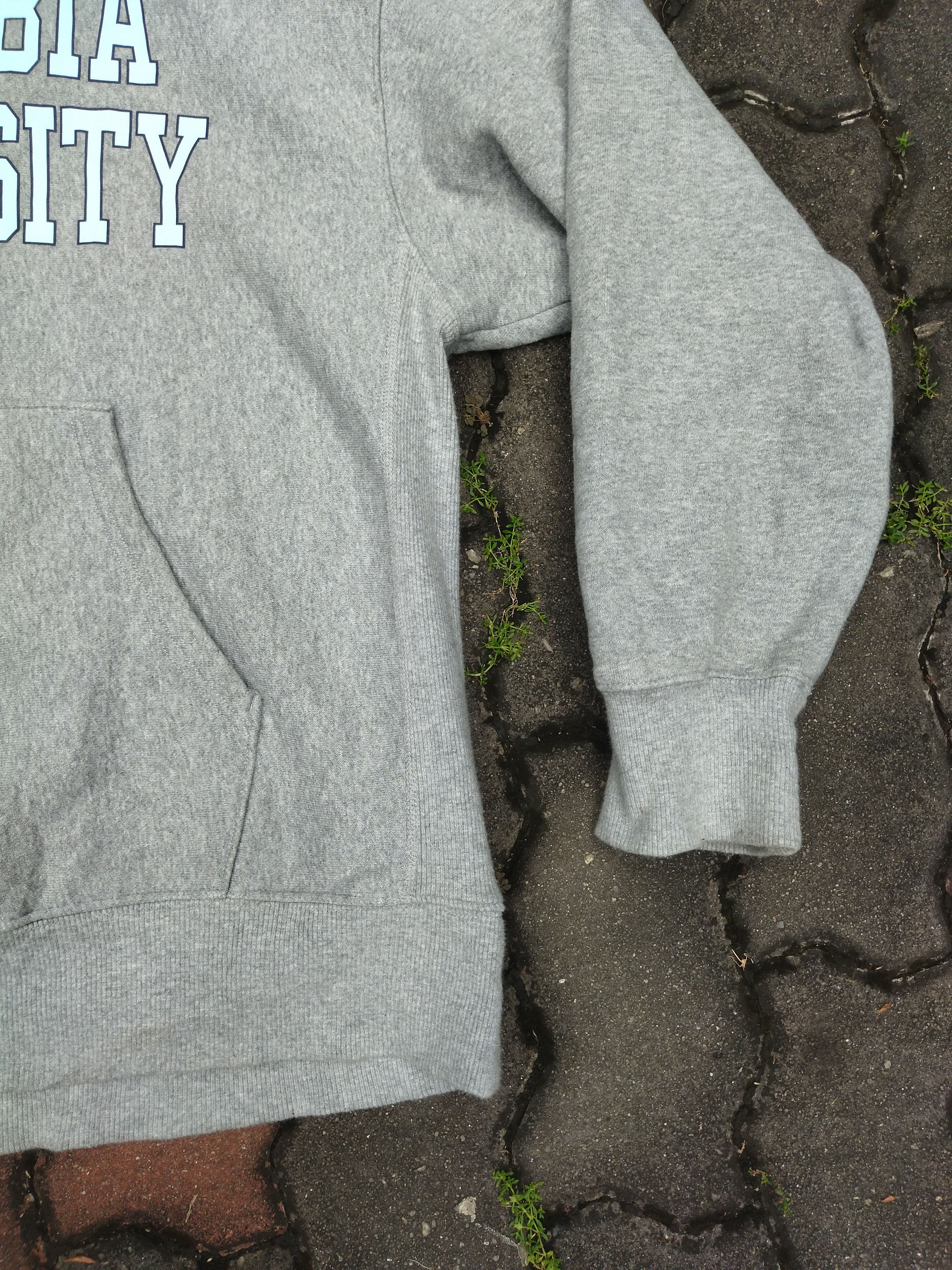 Vintage Vintage Columbia University Hoodie good size Large Size US L / EU 52-54 / 3 - 10 Thumbnail
