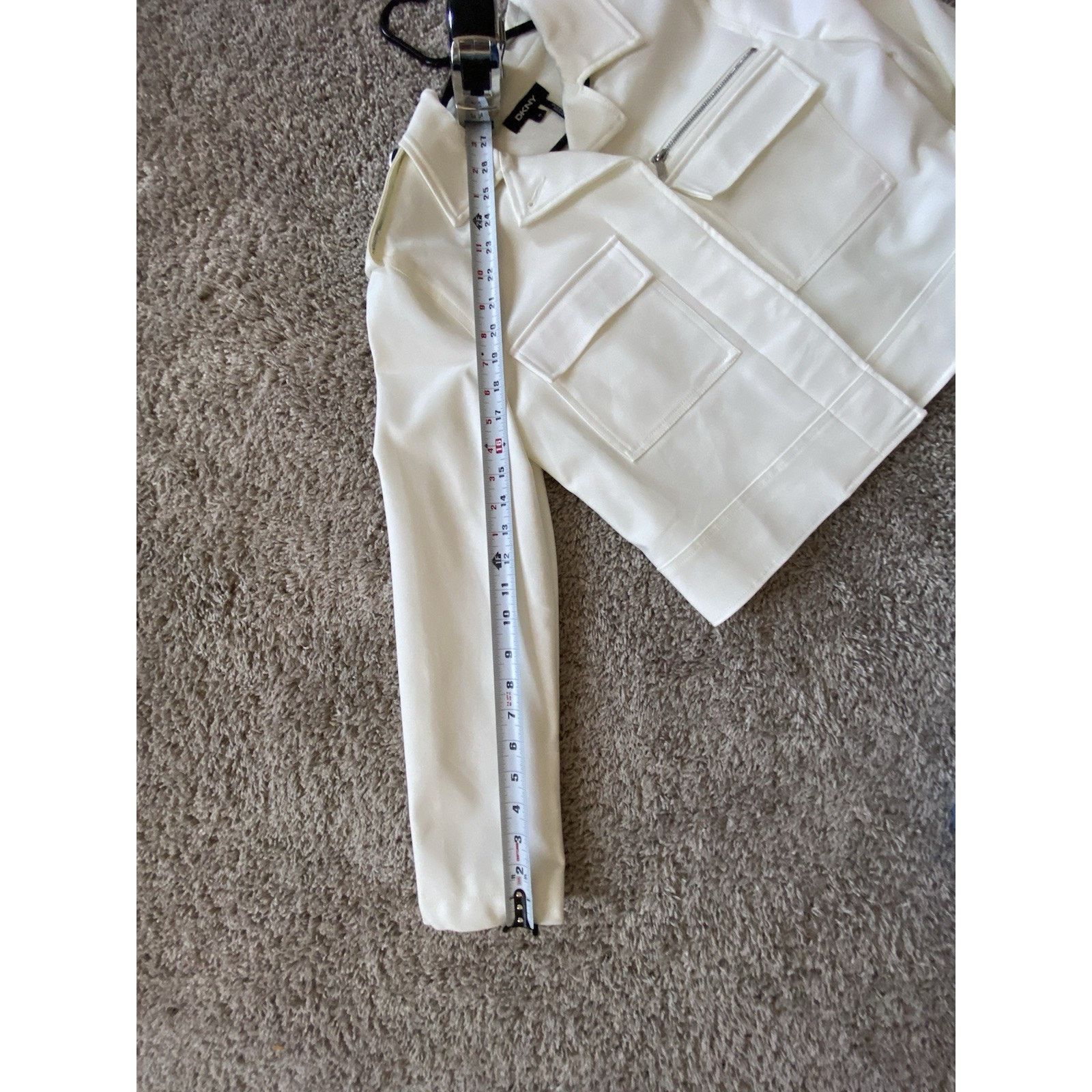 Donna Karan Donna Karan NY short lined white jacket Size XS / US 0-2 / IT 36-38 - 10 Thumbnail