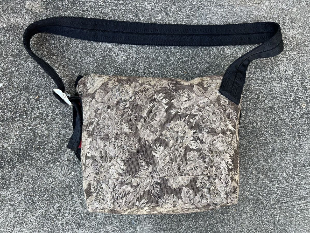 Vintage Vintage Beruf Tokyo Japan Jacquard Tarpaulin Messenger Bag Size ONE SIZE - 14 Thumbnail